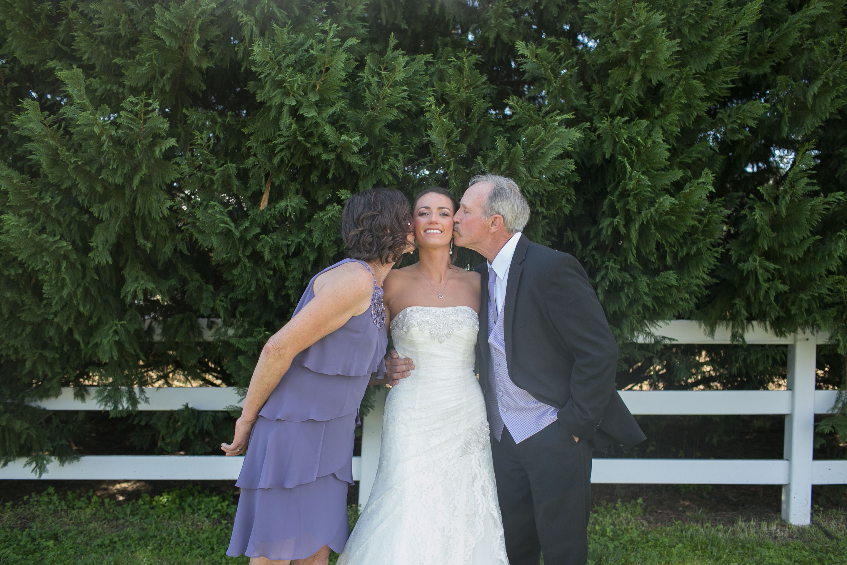 mother-father-kiss