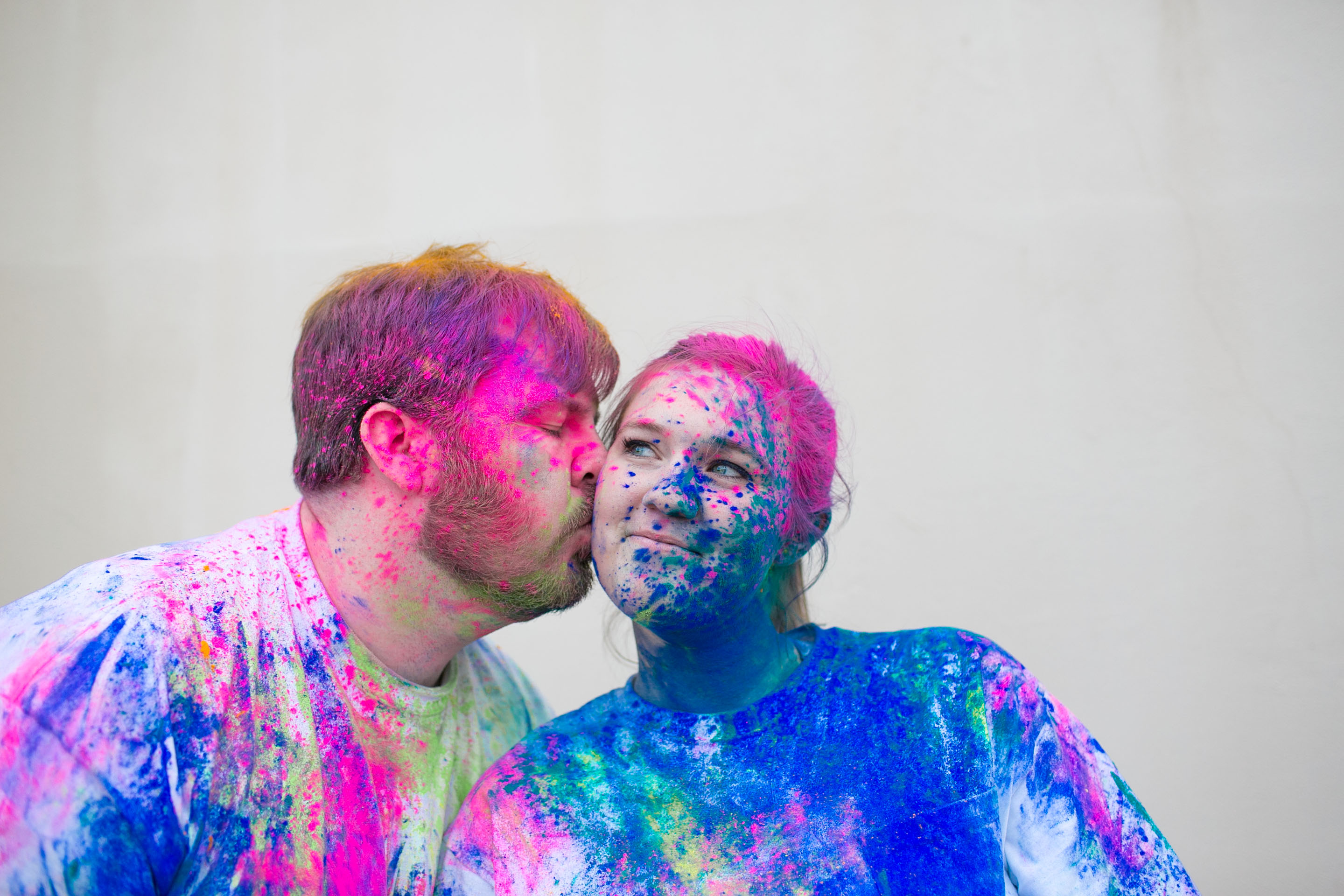 neon-kiss-on-the-cheek