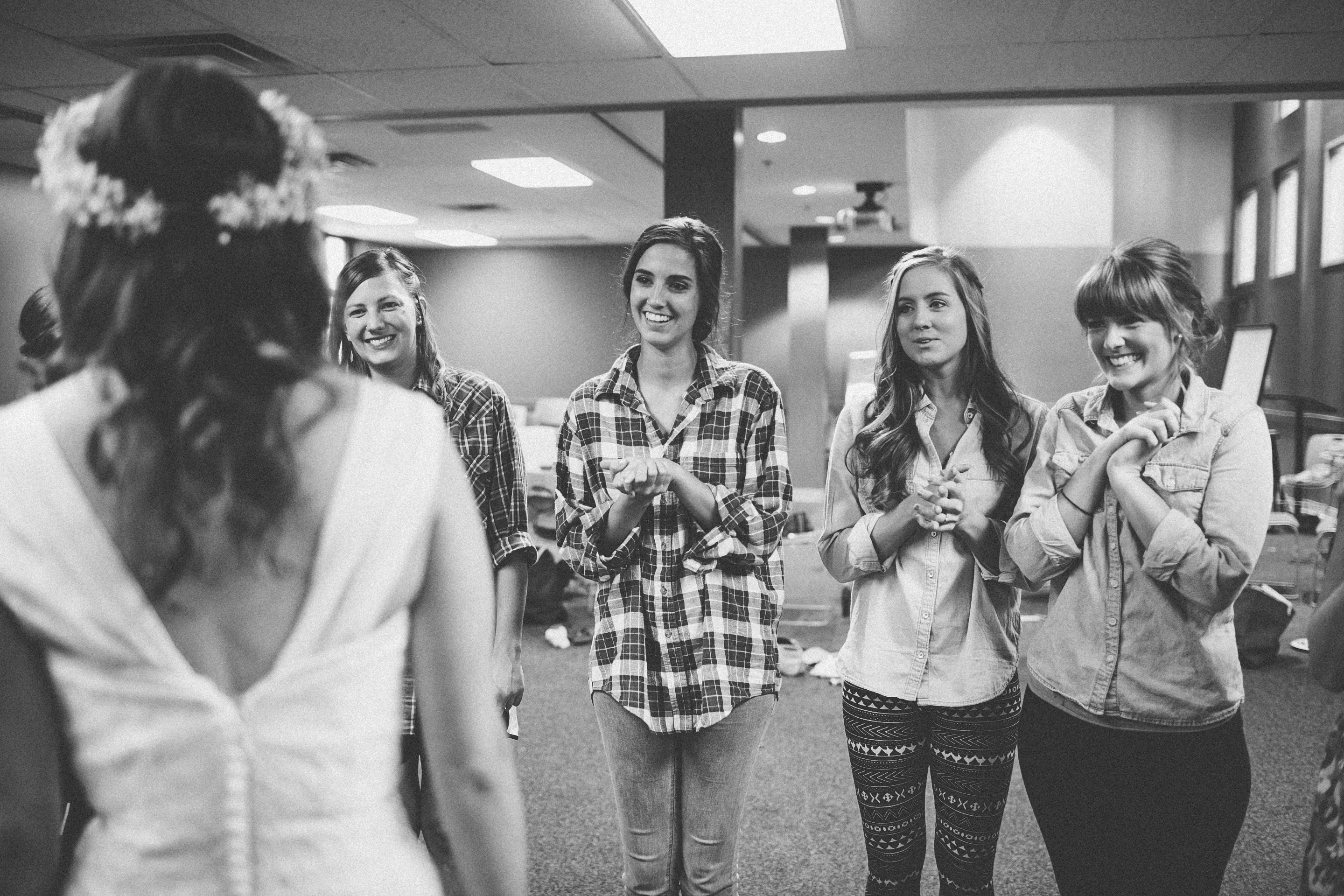 sweet-bridesmaids-reactions