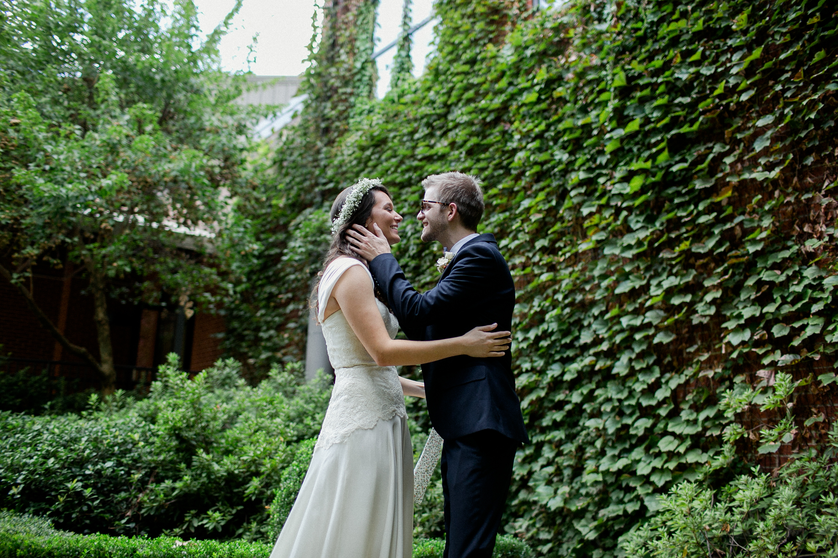 smitten-happy-couple