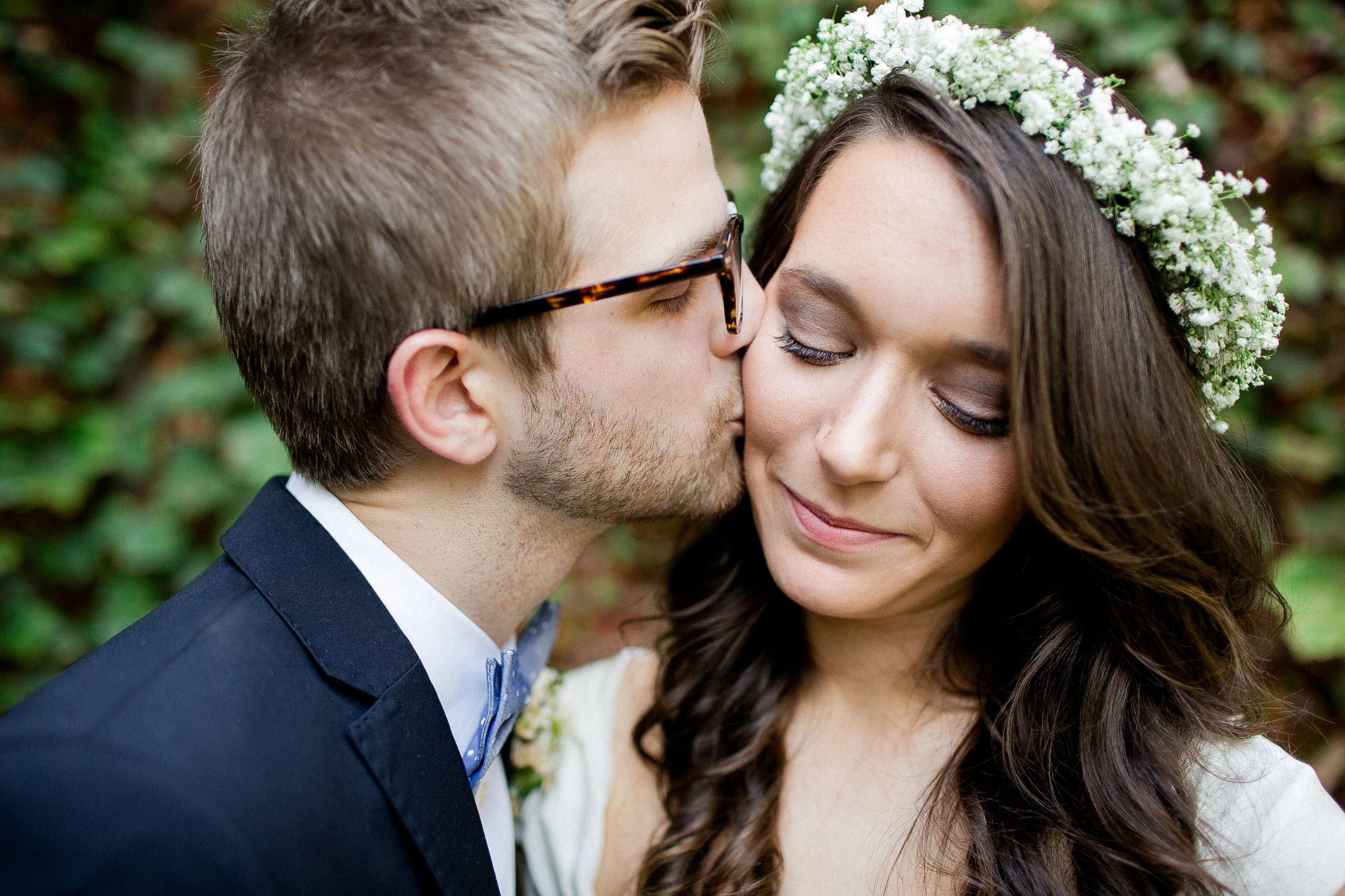 bride-with-flower-crown