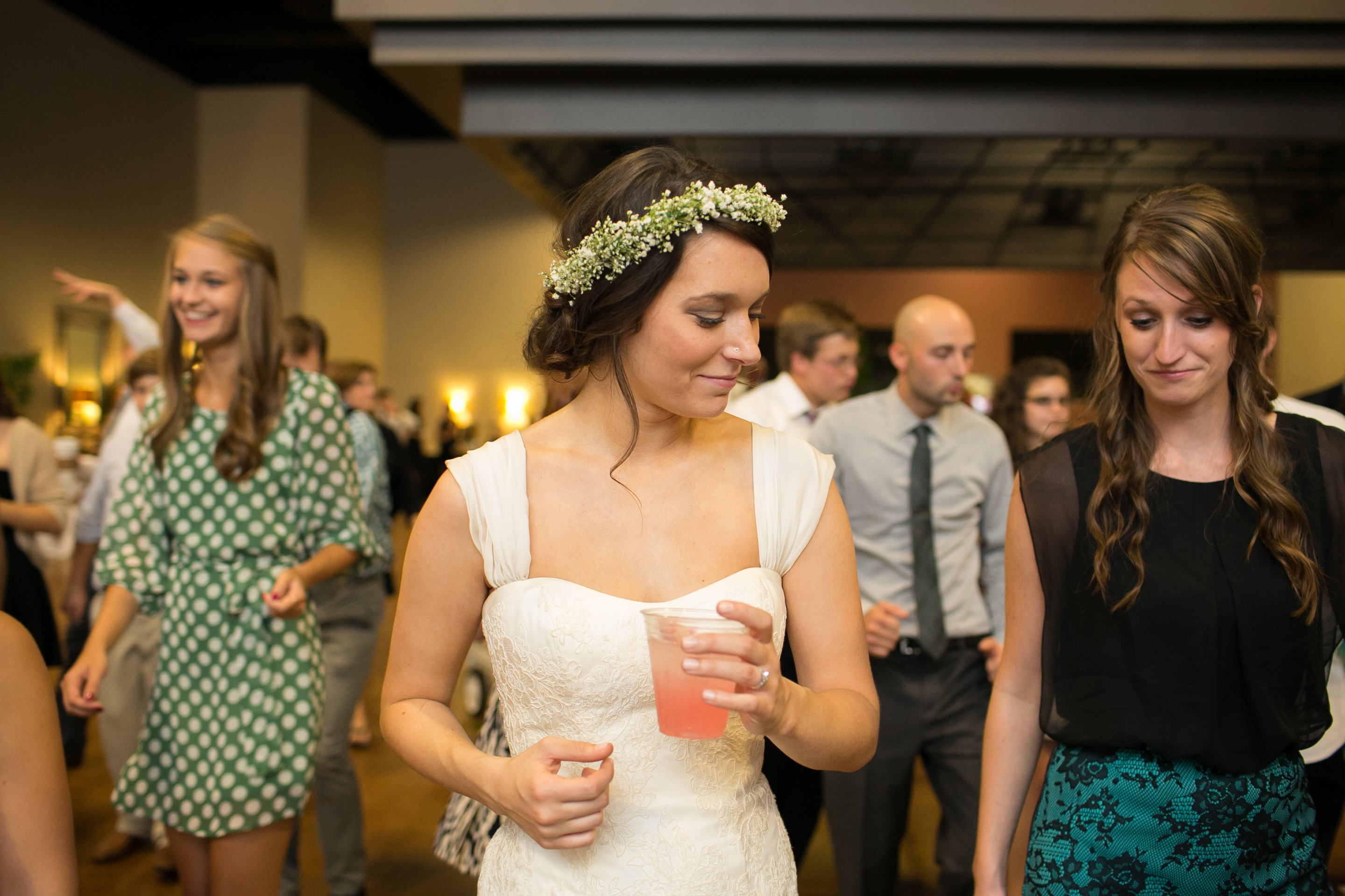 reception-dancing