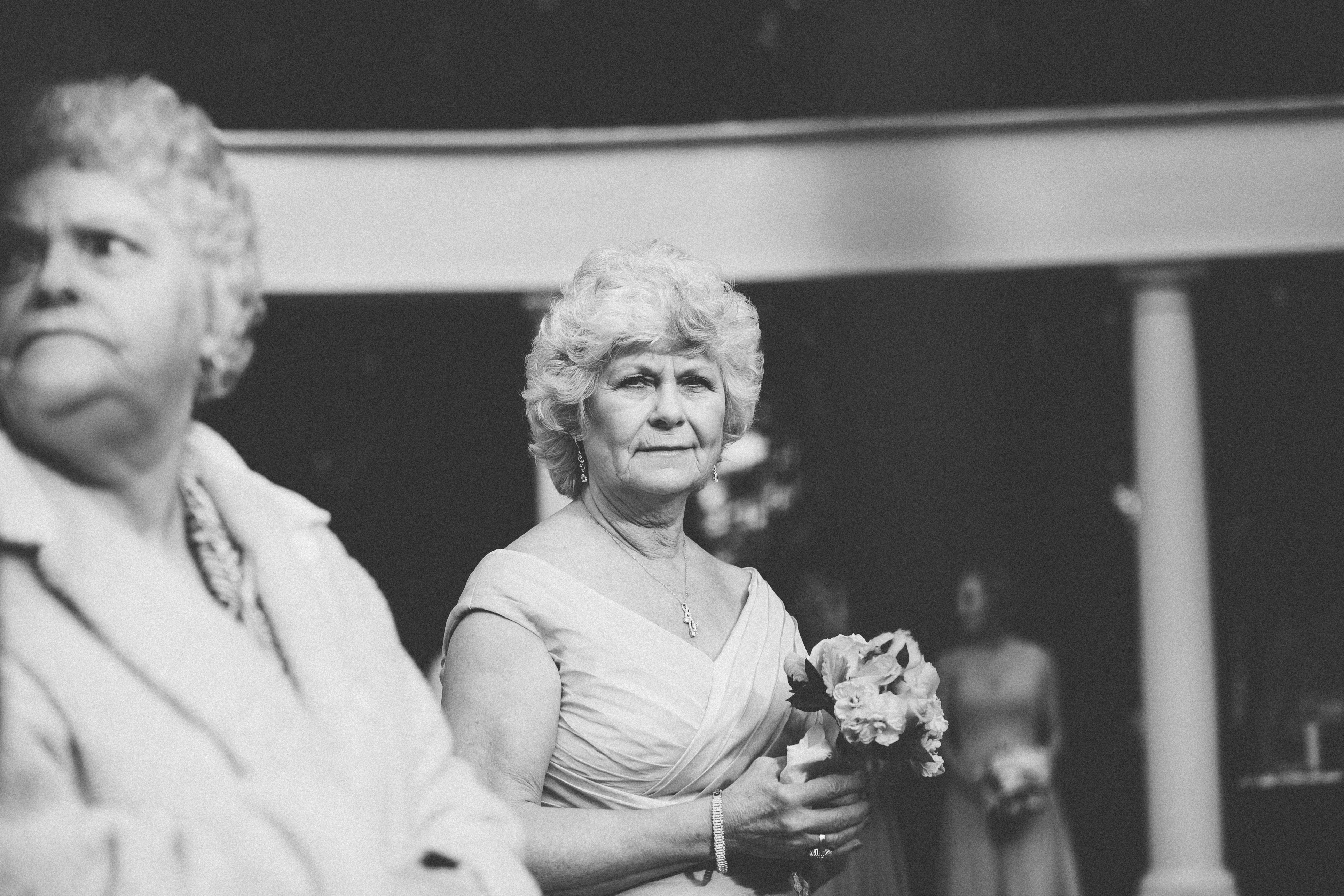 precious-mom-waiting