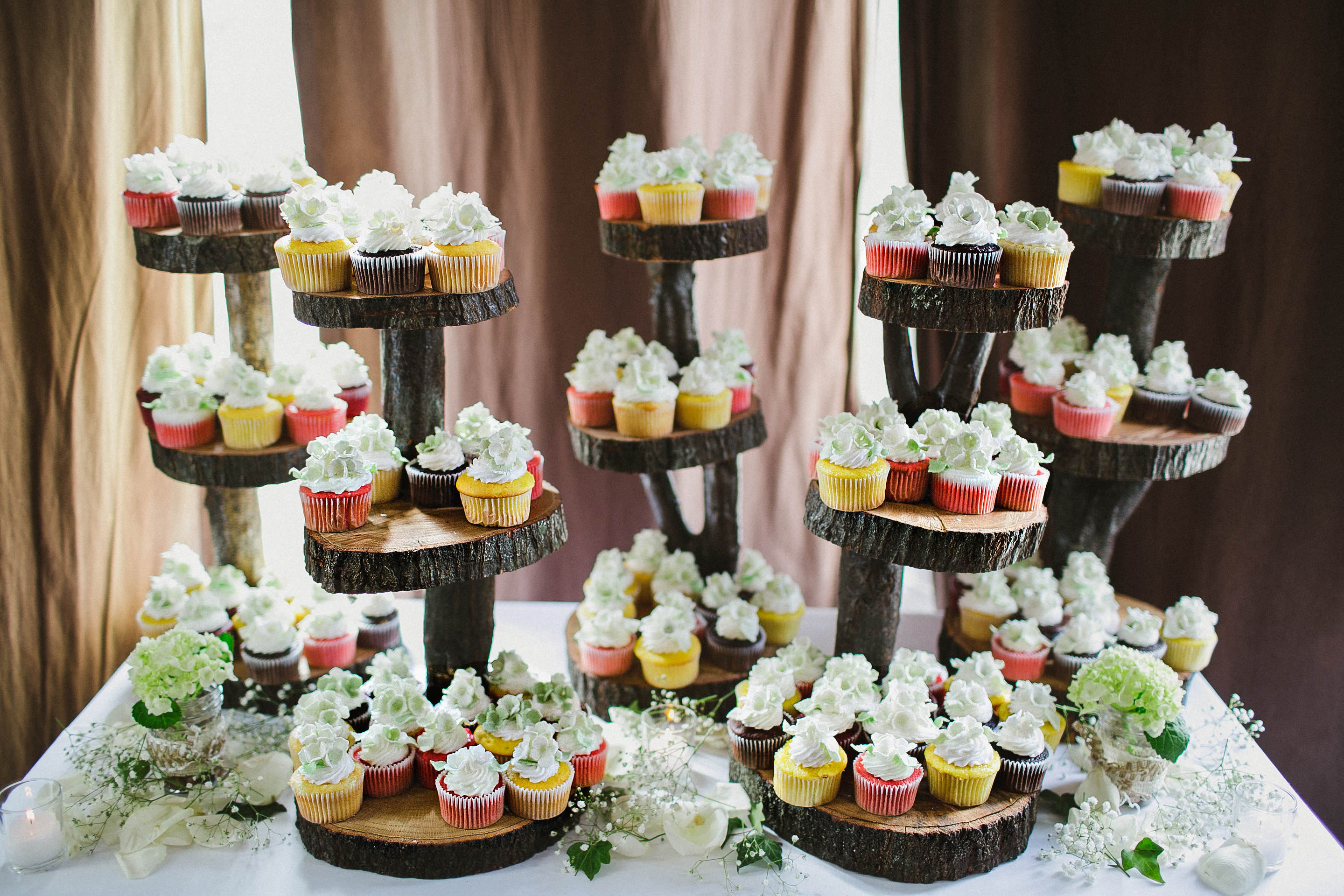 cupcake tree stands