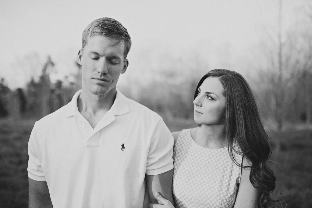 Tennessee engagement photos, Tennessee wedding photographer, wedding photography, causal candid engagement photos, romantic intimate engagement photos in a field
