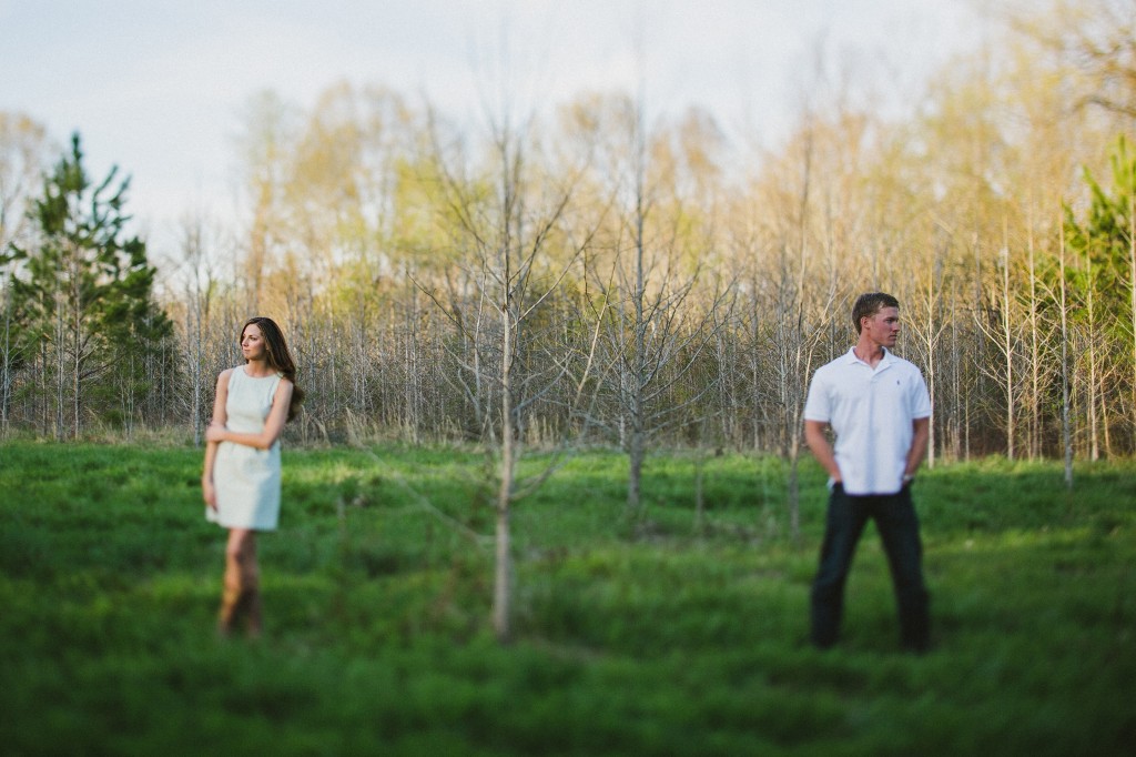 Tennessee engagement photos, Tennessee wedding photographer, wedding photography, causal candid engagement photos, romantic intimate engagement photos in a field