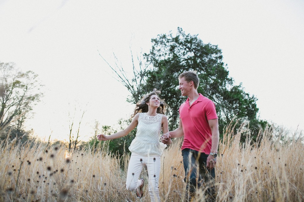 Tennessee engagement photos, Tennessee wedding photographer, wedding photography, causal candid engagement photos, romantic intimate engagement photos in a field
