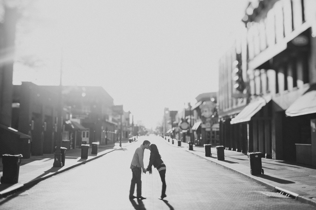 engagement photos, urban engagement photography, engagement photography, Tennessee, Tennessee wedding photographer, Tennessee wedding photography, wedding photography, casual engagement photos, intimate engagement photos, romantic engagement photos