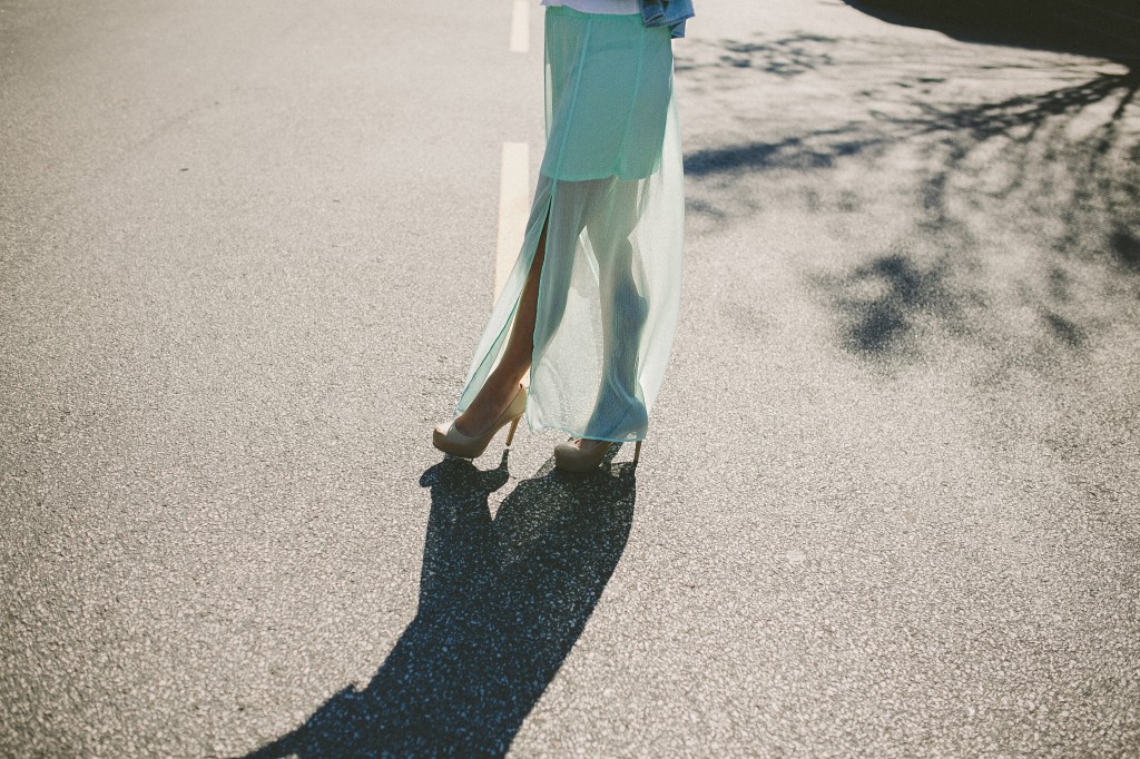engagement photos, urban engagement photography, engagement photography, Tennessee, Tennessee wedding photographer, Tennessee wedding photography, wedding photography, casual engagement photos, intimate engagement photos, romantic engagement photos