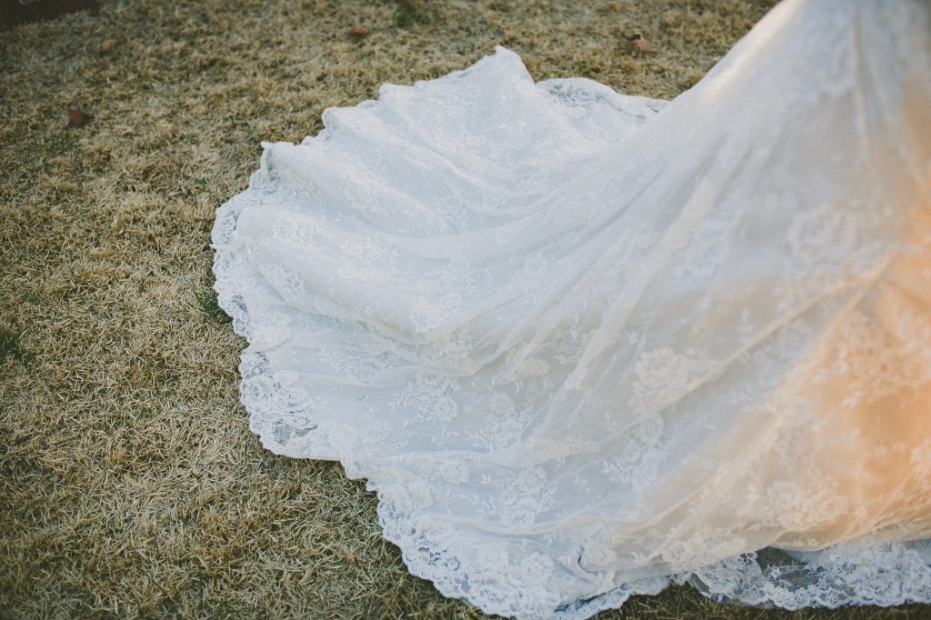 intimate wedding photography, nontraditional wedding photos, lace wedding dress