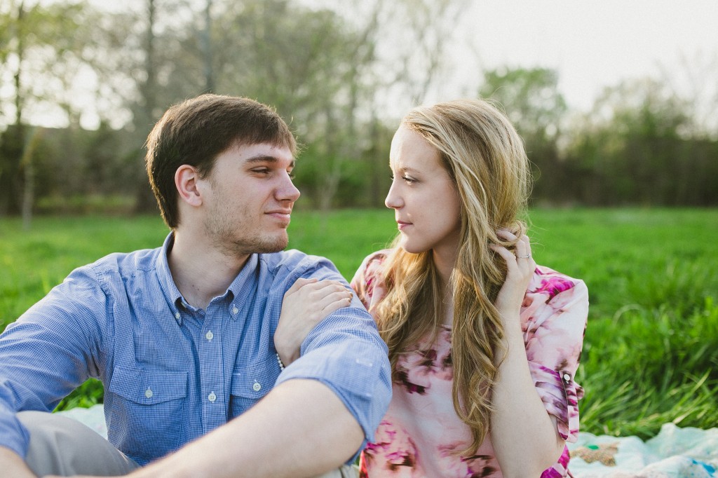 engagement photos in a field, rural engagement photos, rust engagement photos, Tennessee wedding photography, Kelly Ginn Photography,  romantic engagement photos, creative engagement photos, intimate engagement photos, candid engagement photos