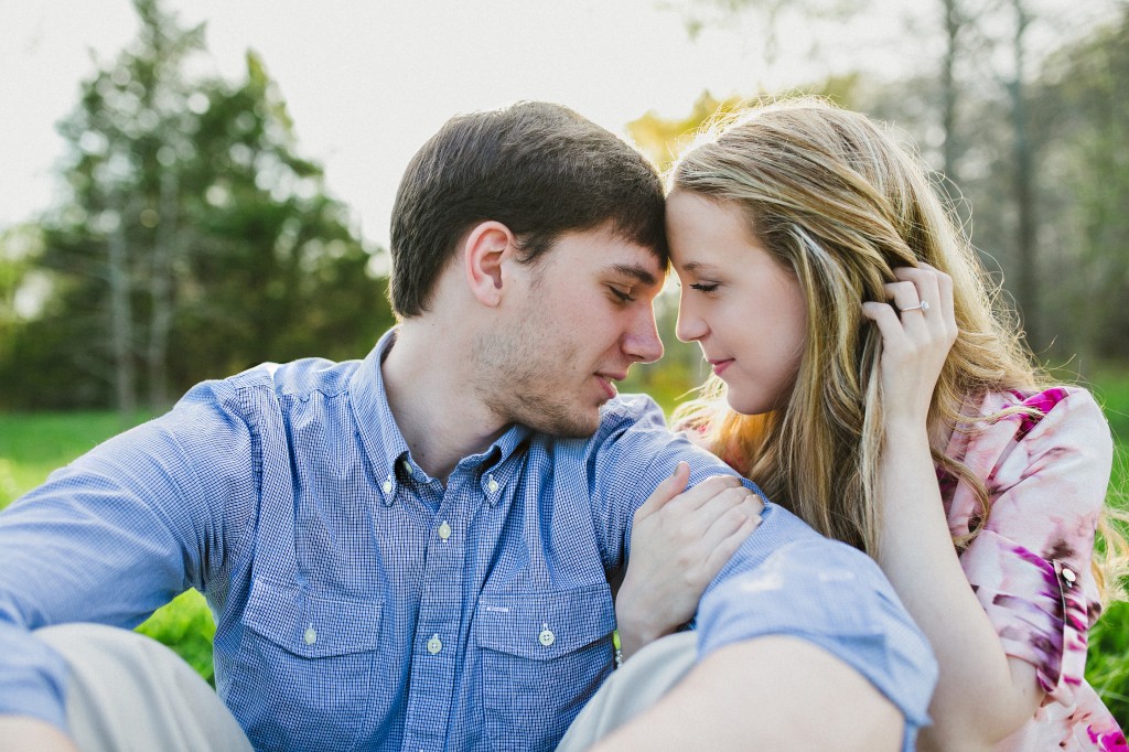 engagement photos in a field, rural engagement photos, rust engagement photos, Tennessee wedding photography, Kelly Ginn Photography,  romantic engagement photos, creative engagement photos, intimate engagement photos, candid engagement photos