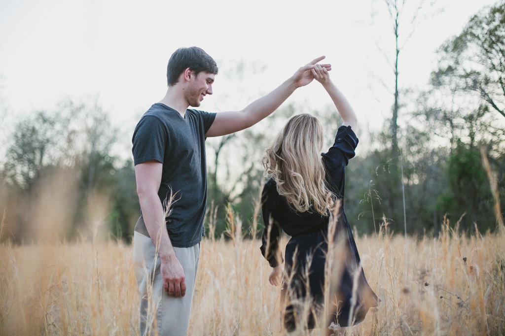 engagement photos in a field, rural engagement photos, rust engagement photos, Tennessee wedding photography, Kelly Ginn Photography,  romantic engagement photos, creative engagement photos, intimate engagement photos, candid engagement photos