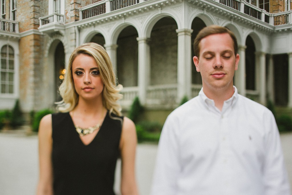 Annesdale Historic Mansion engagement photos, romantic engagement photos,