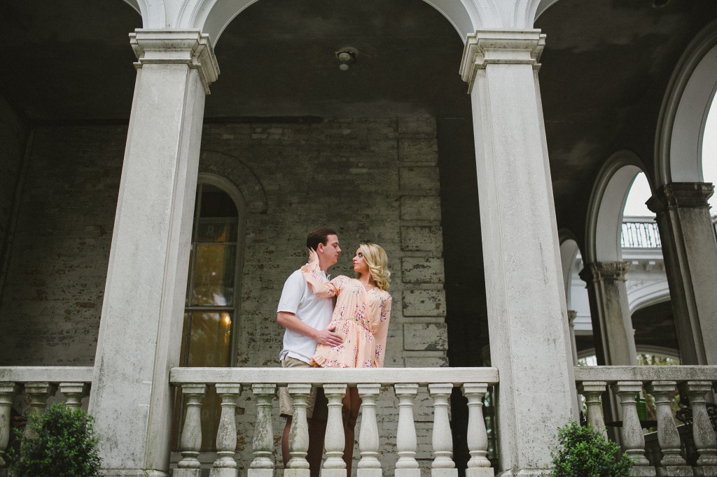 intimate engagement photos, journalistic wedding photography