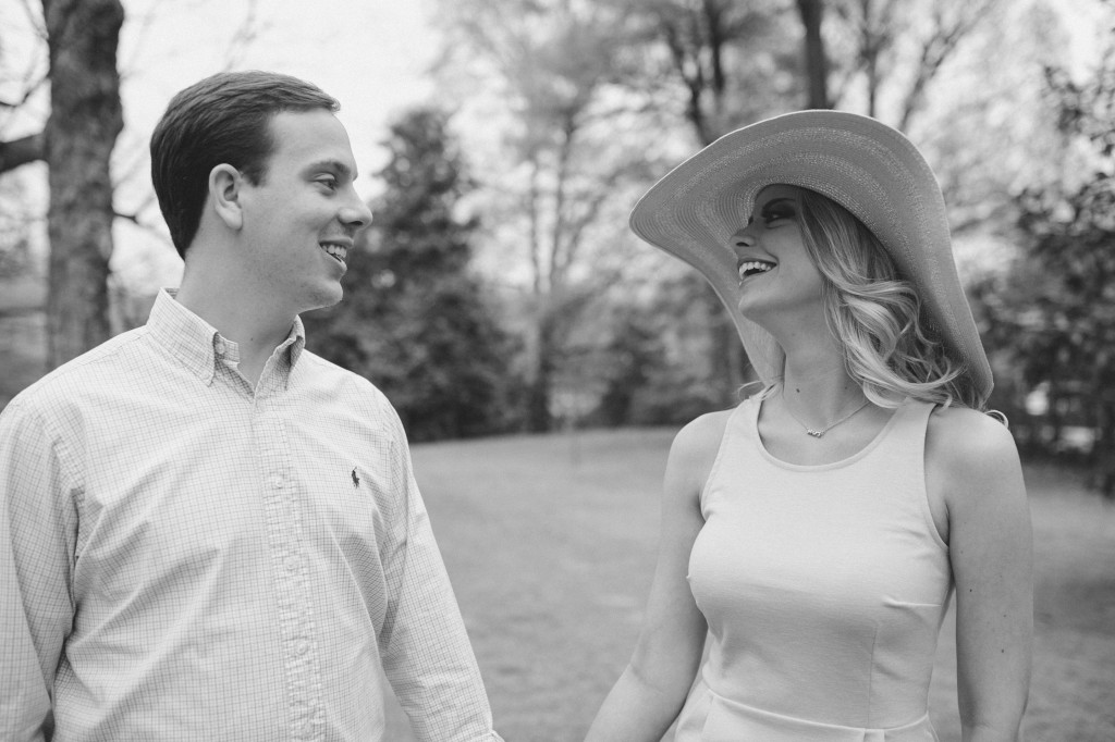 tennessee wedding photographer, creative engagement photos