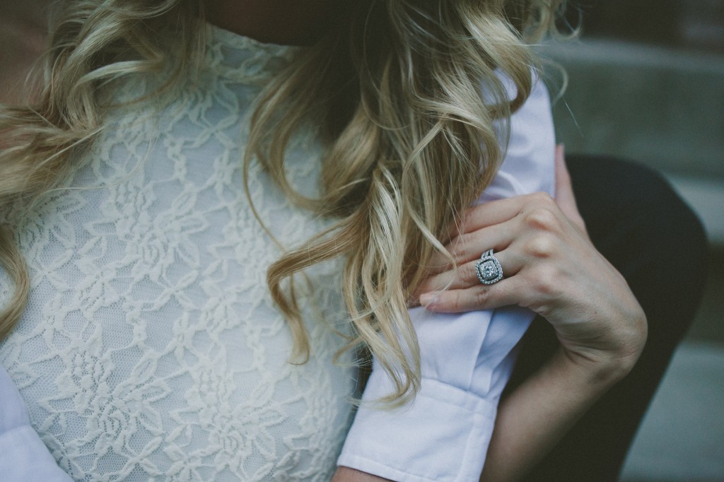 tennessee wedding photographer, creative engagement photos