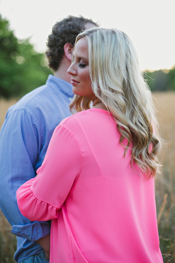 engagement photos in a field