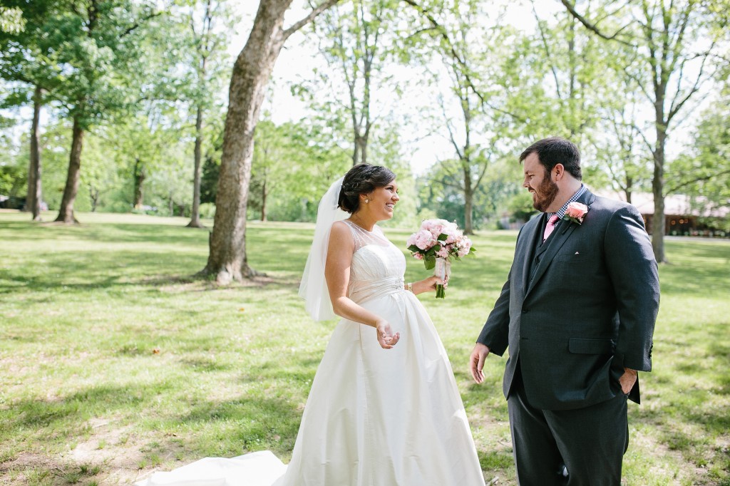 creative wedding photos, tennessee wedding photography, heartwood hall wedding, emotional first look