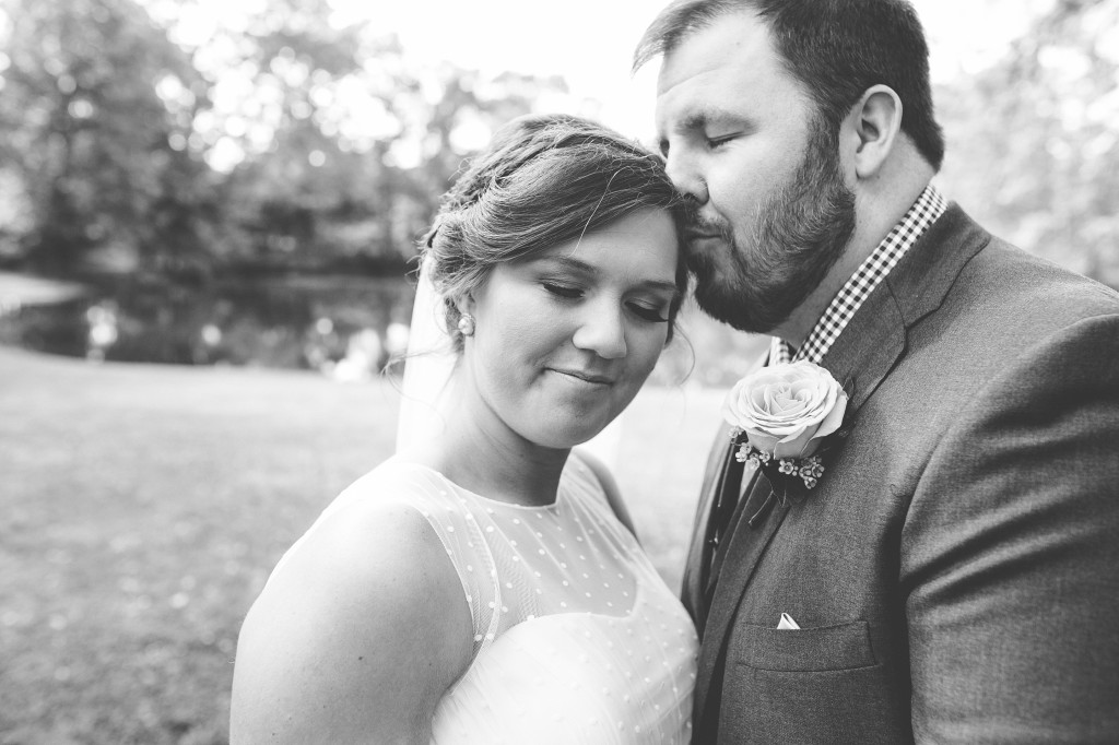 creative wedding photos, tennessee wedding photography, heartwood hall wedding, 