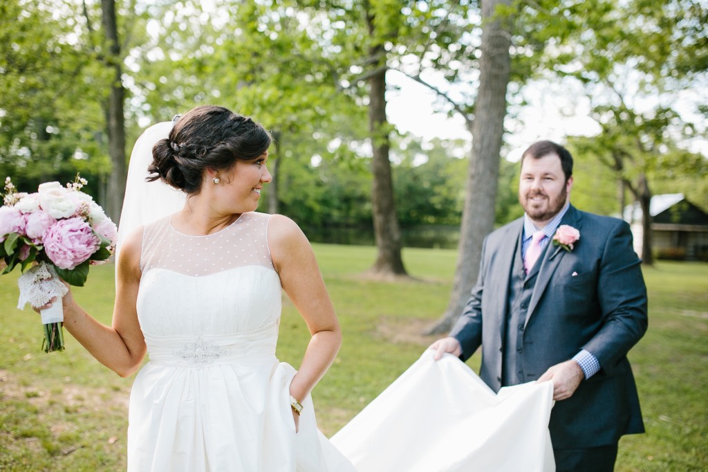 creative wedding photos, tennessee wedding photography, heartwood hall wedding, 