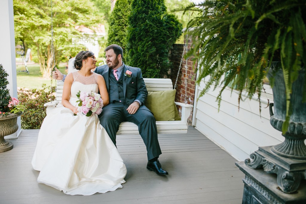 creative wedding photos, tennessee wedding photography, heartwood hall wedding, romantic wedding photos