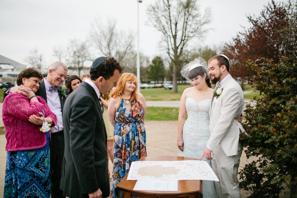 trendy jewish wedding, signing the ketubah