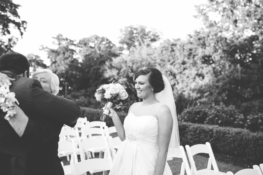 creative wedding photos, tennessee wedding photography, heartwood hall wedding, romantic wedding photos