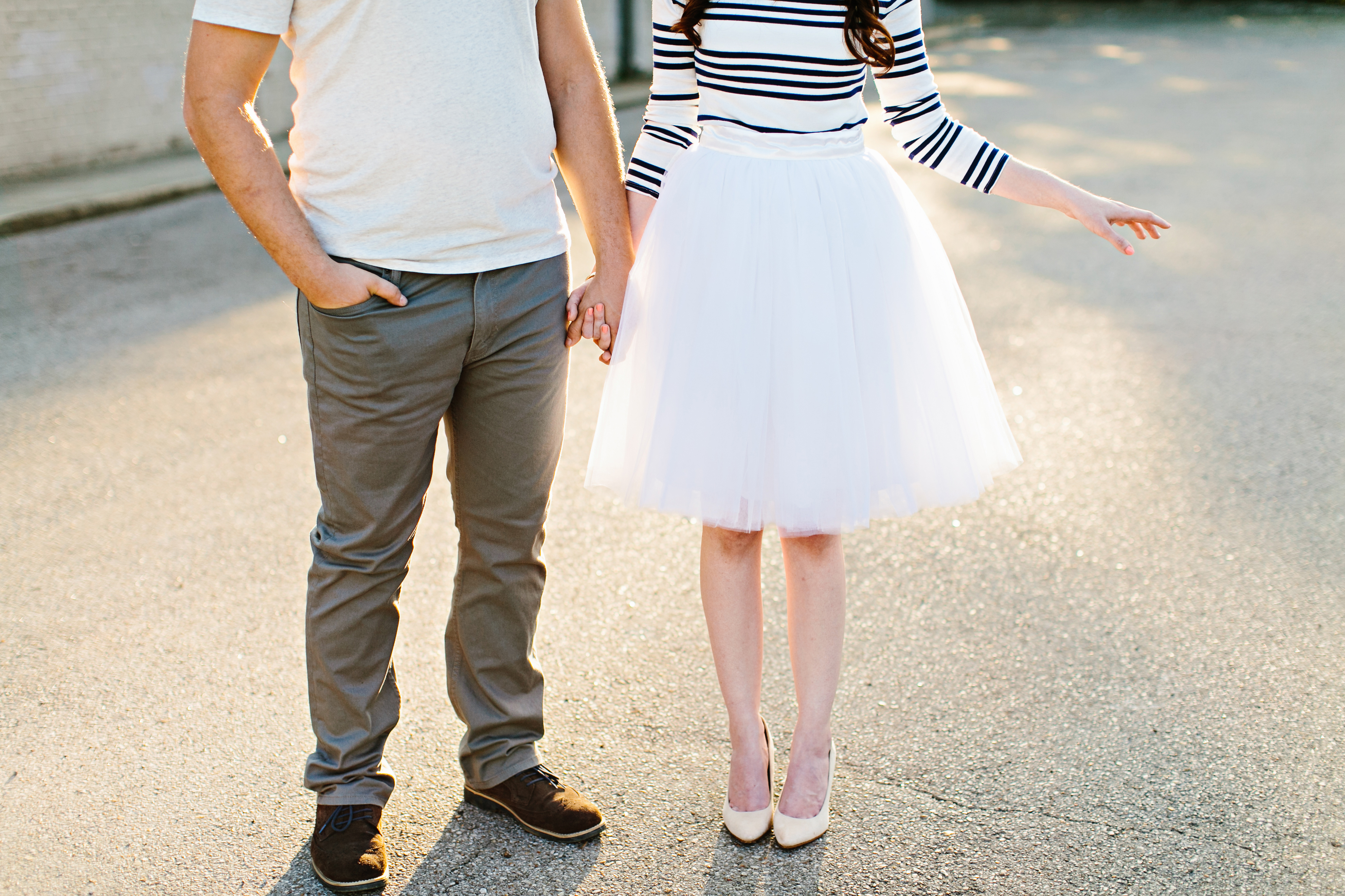 creative engagement photos. Urban engagement session, midtown engagement session. Journalistic wedding photographer. Tulle skirt