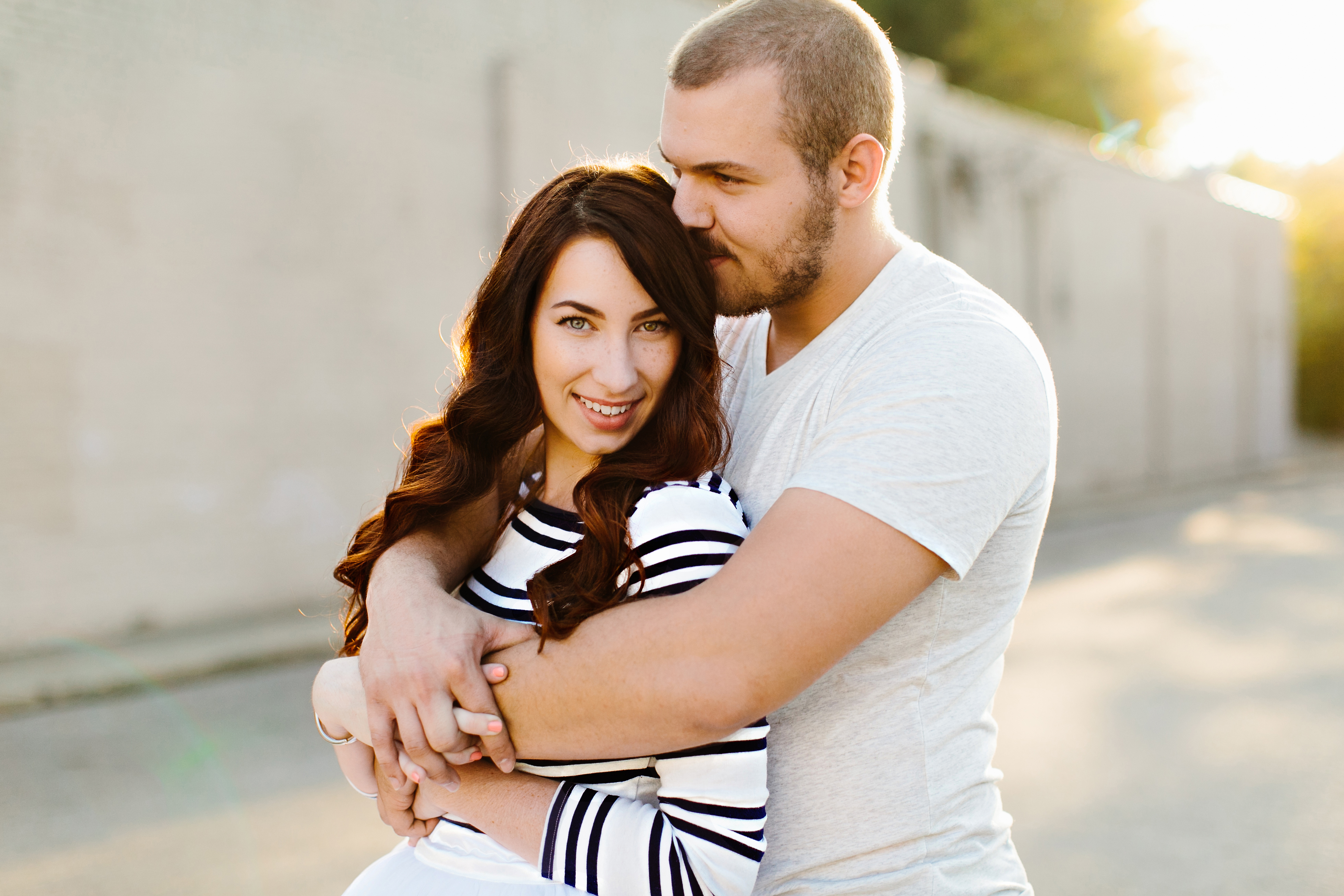 creative engagement photos. Urban engagement session, midtown engagement session. Journalistic wedding photographer. Tulle skirt