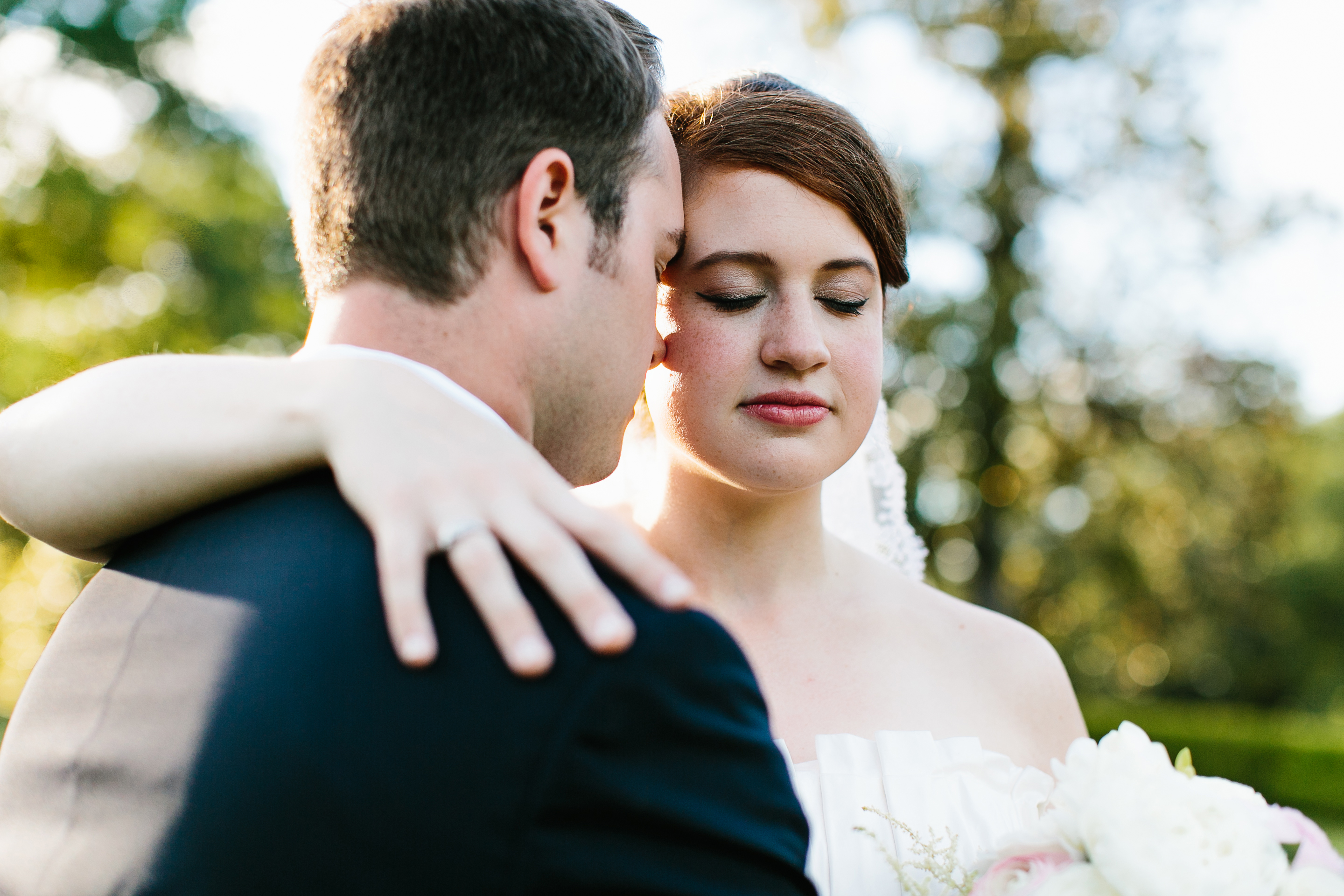 creative bride and groom portraits. Natchez Mississippi wedding photographer