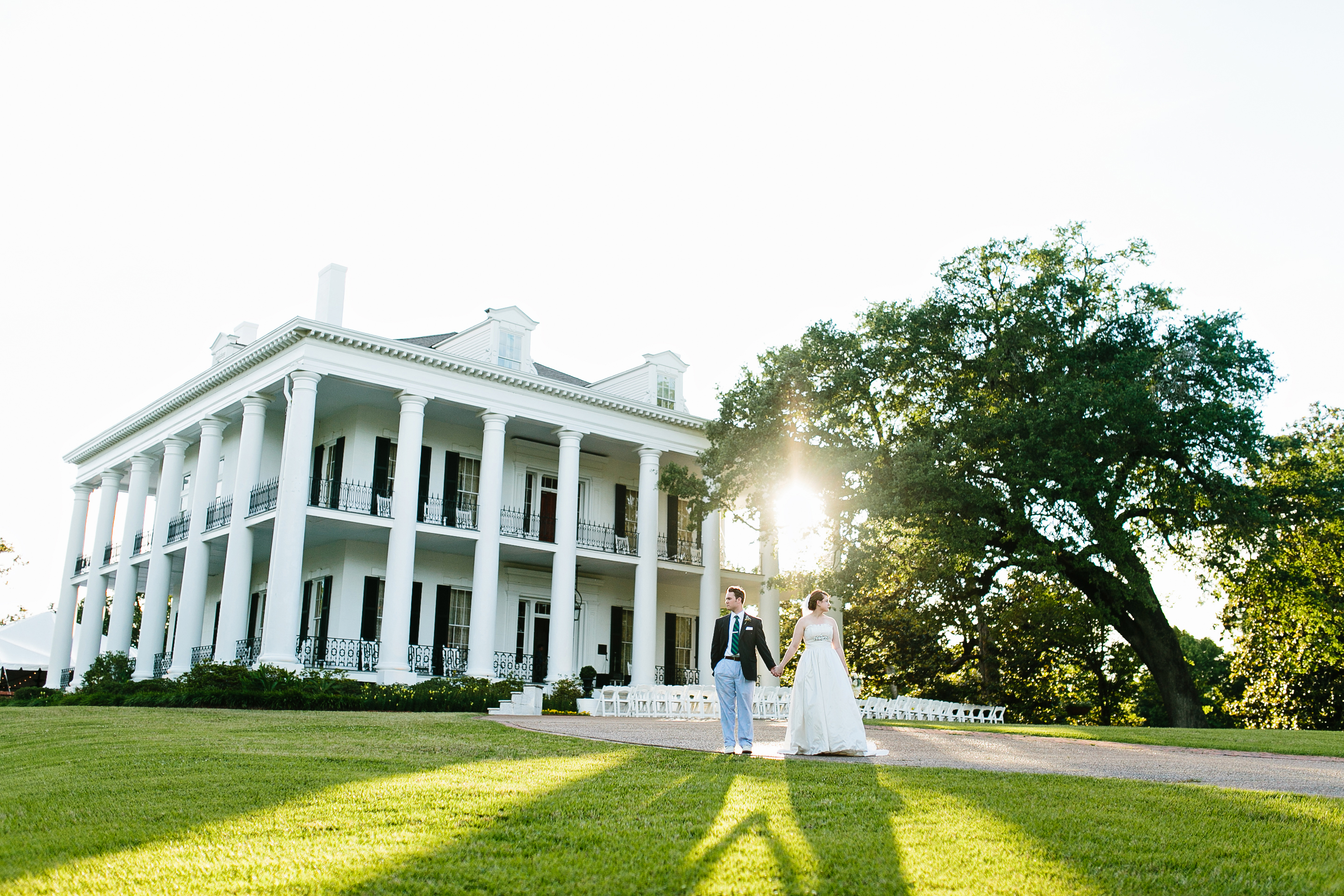 creative bride and groom portraits. Natchez Mississippi wedding photographer