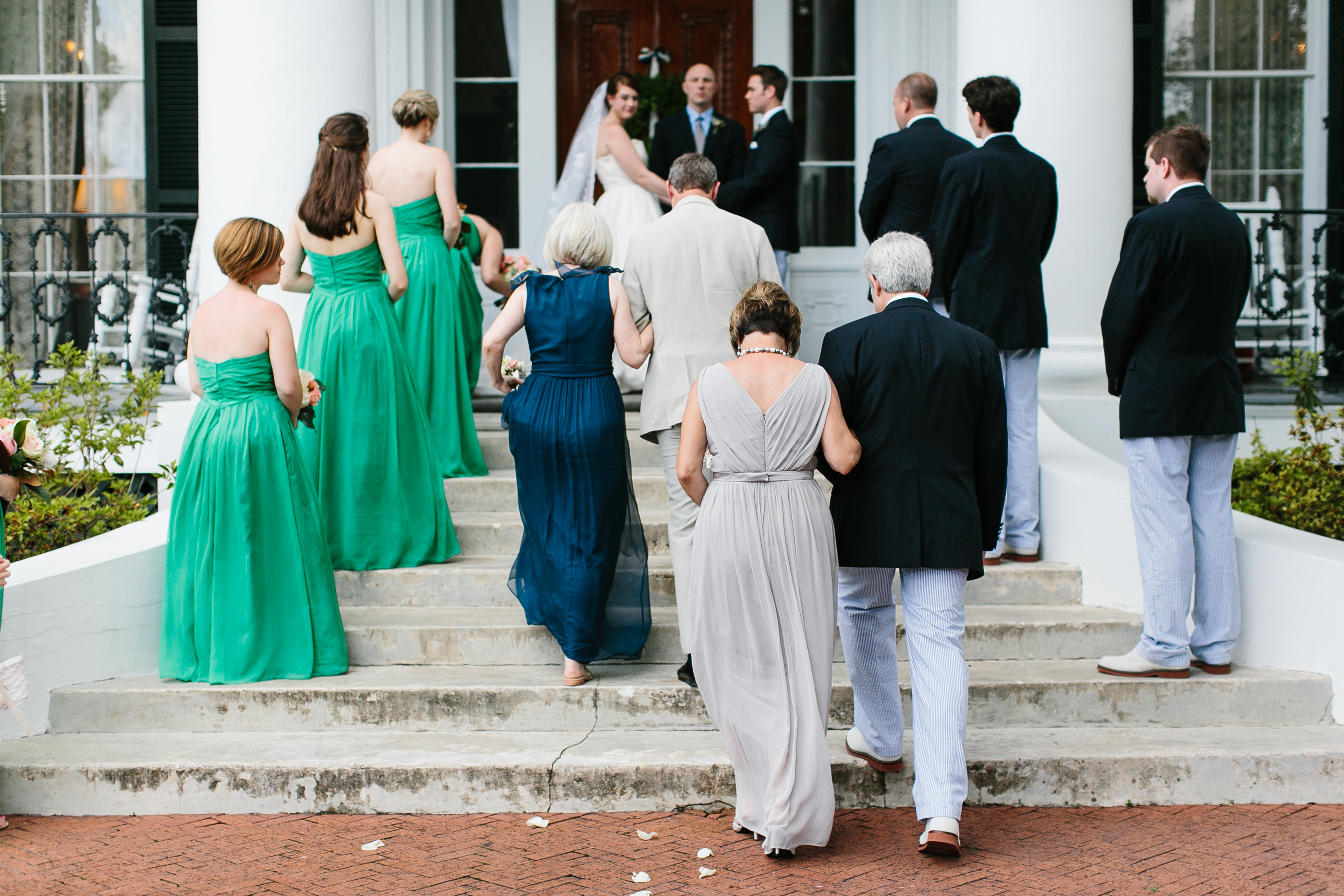 Dunleith Historic Inn Wedding. Creative wedding photographer, journalistic wedding photographer