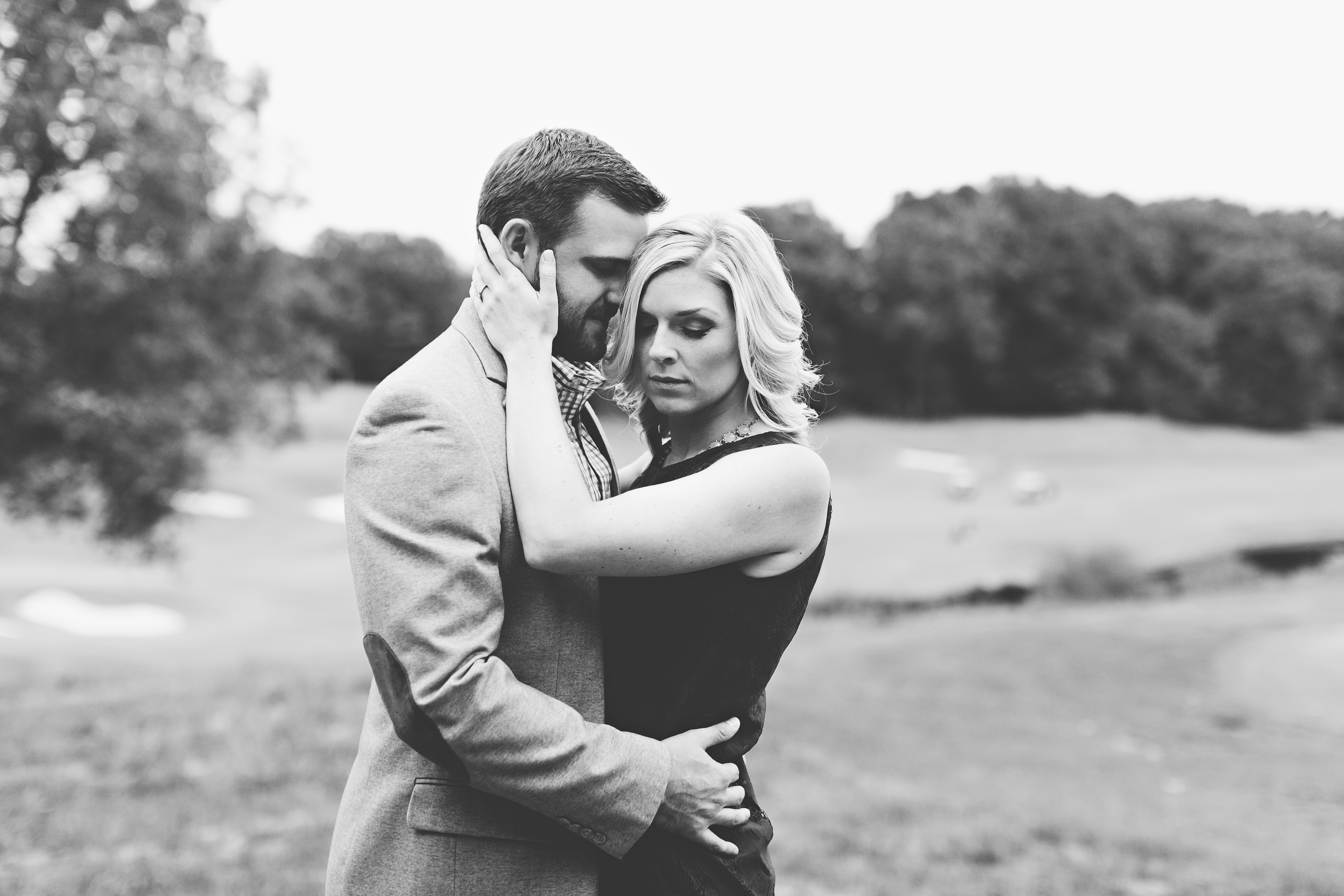 rustic engagement session. ranch wedding. ranch engagement session. tennessee wedding photographer. 