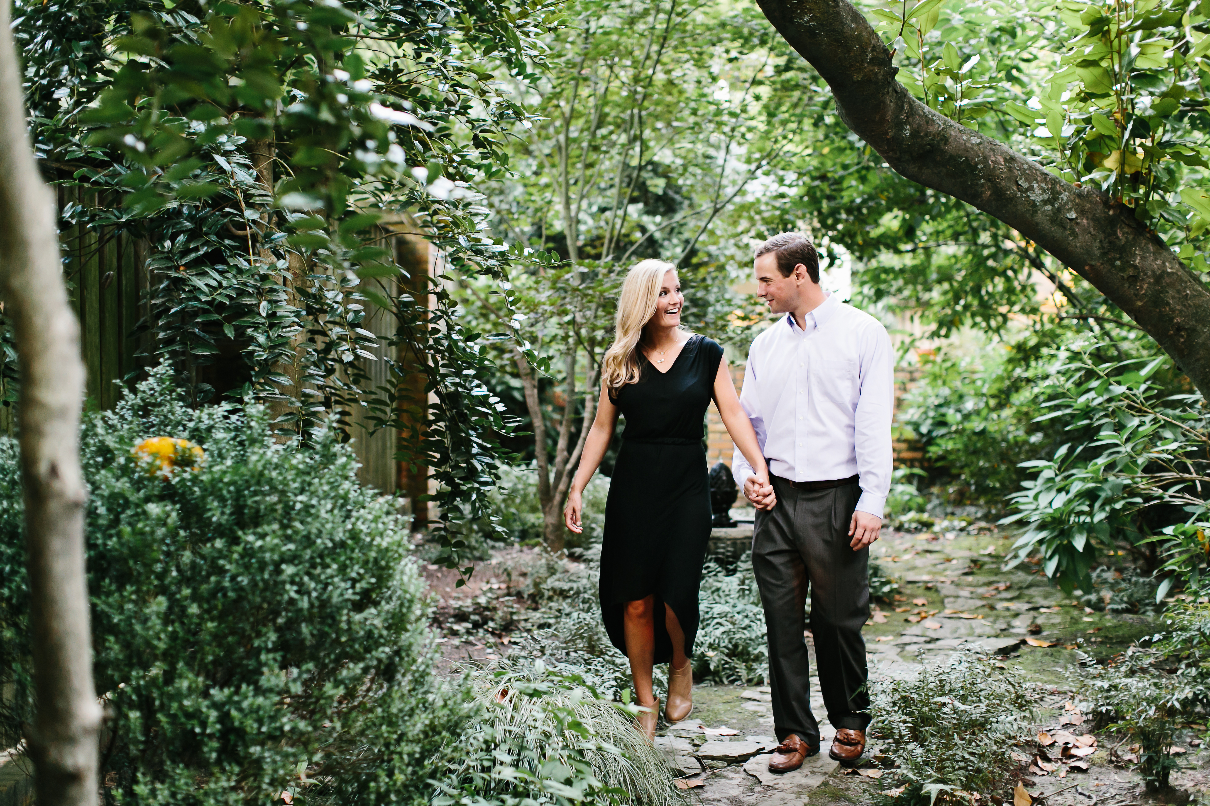 creative wedding photographer. intimate wedding photos. creative engagement photos. candid wedding photography