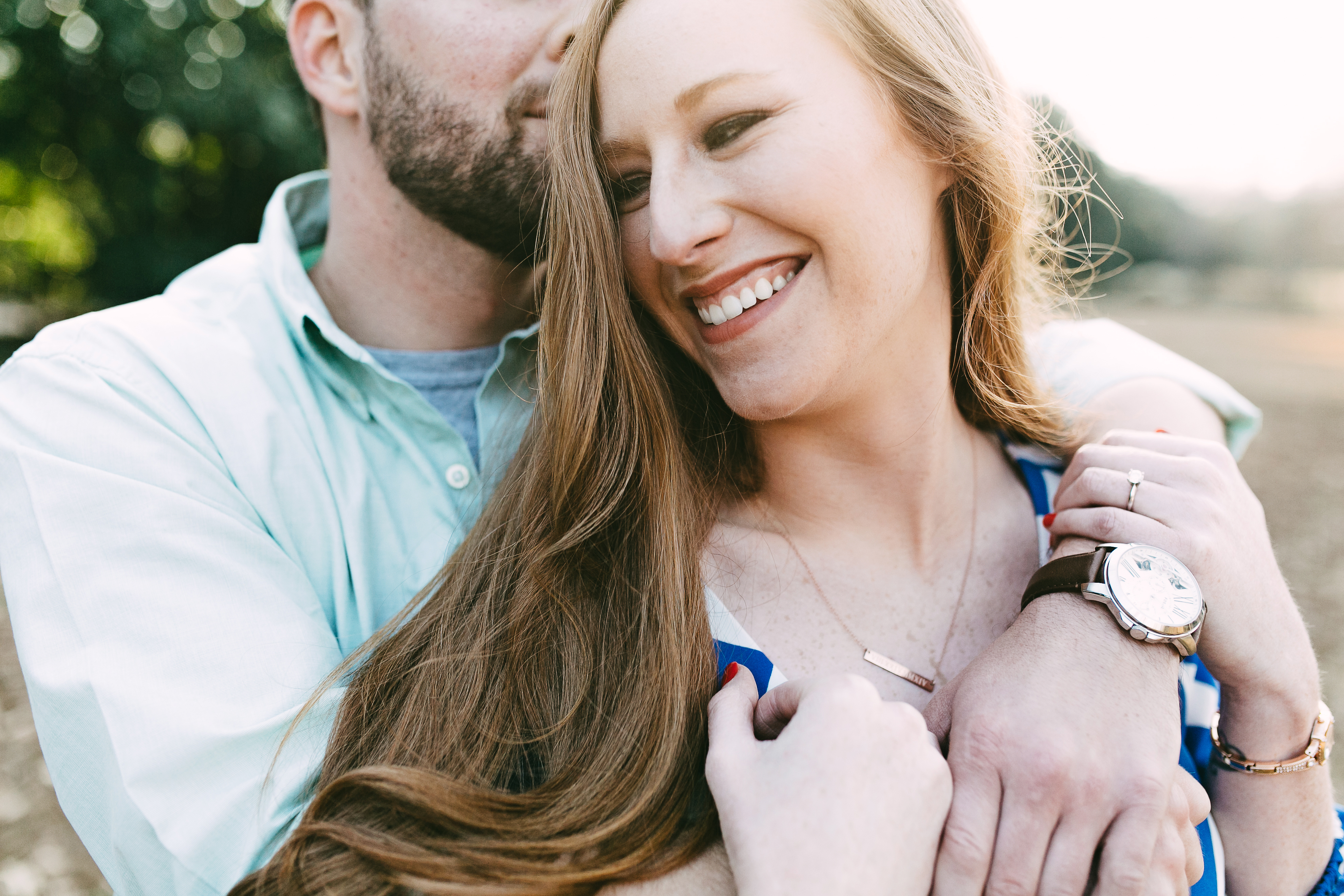 urban engagement session. downtown engagement session. creative engagement photos. non-traditionall engagement photos