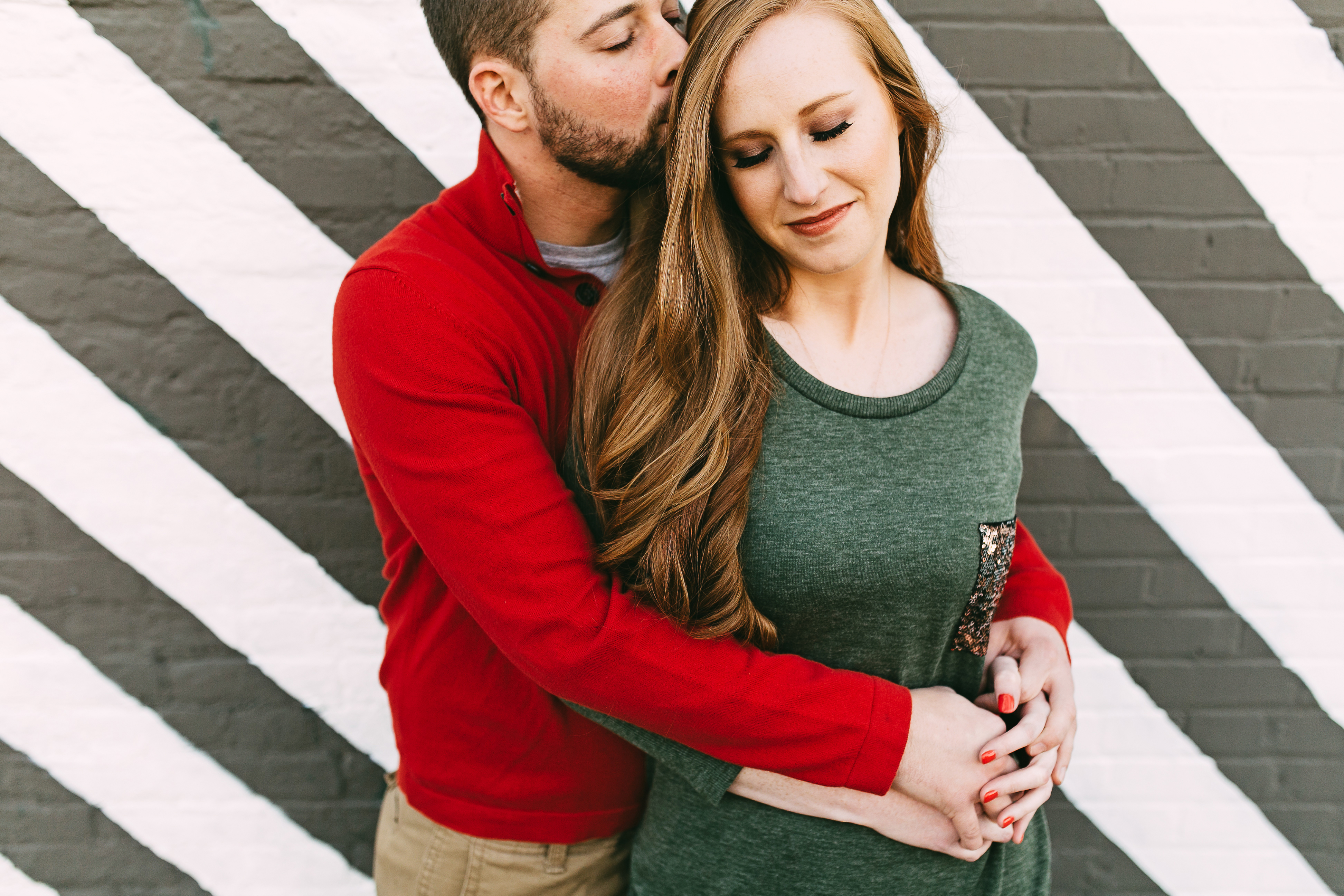 urban engagement session. downtown engagement session. creative engagement photos. non-traditionall engagement photos