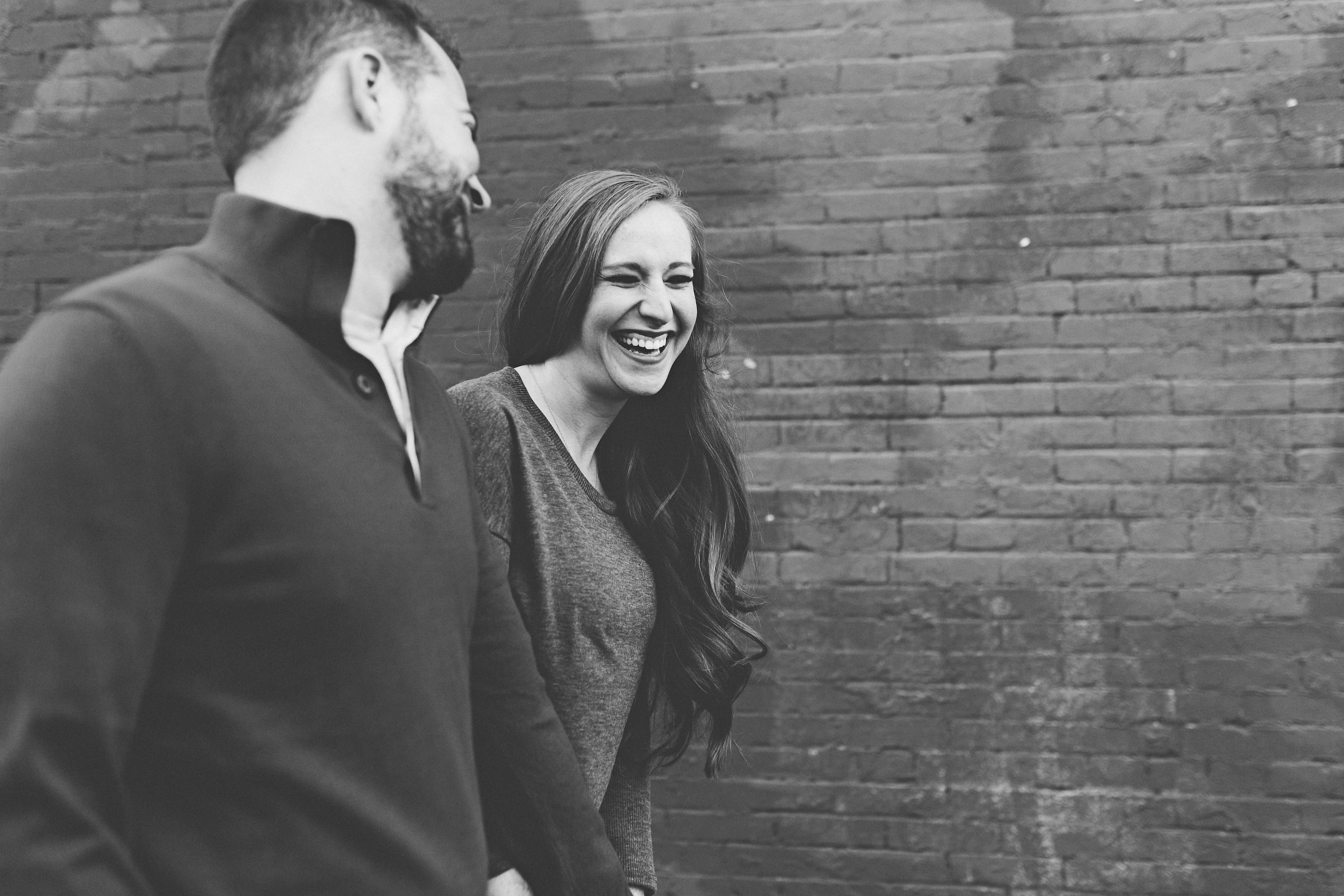urban engagement session. downtown engagement session. creative engagement photos. non-traditionall engagement photos