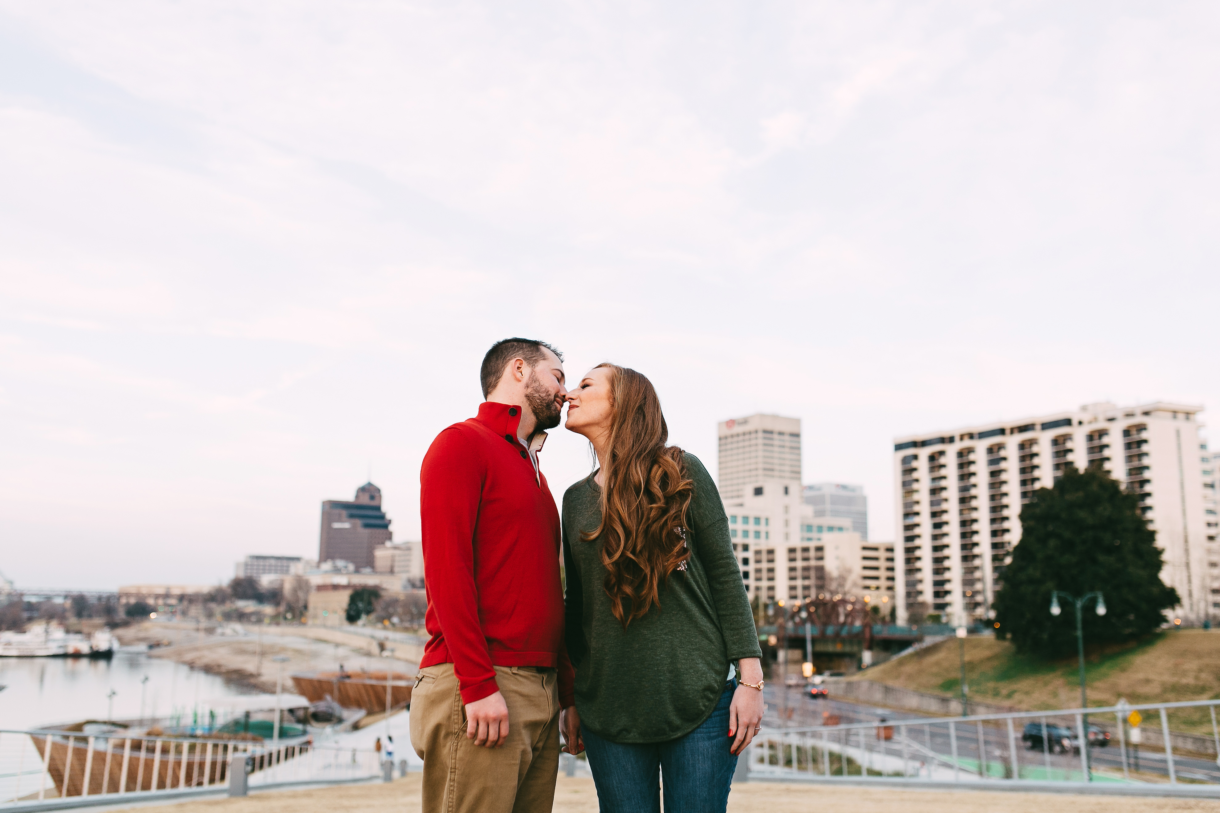 urban engagement session. downtown engagement session. creative engagement photos. non-traditionall engagement photos