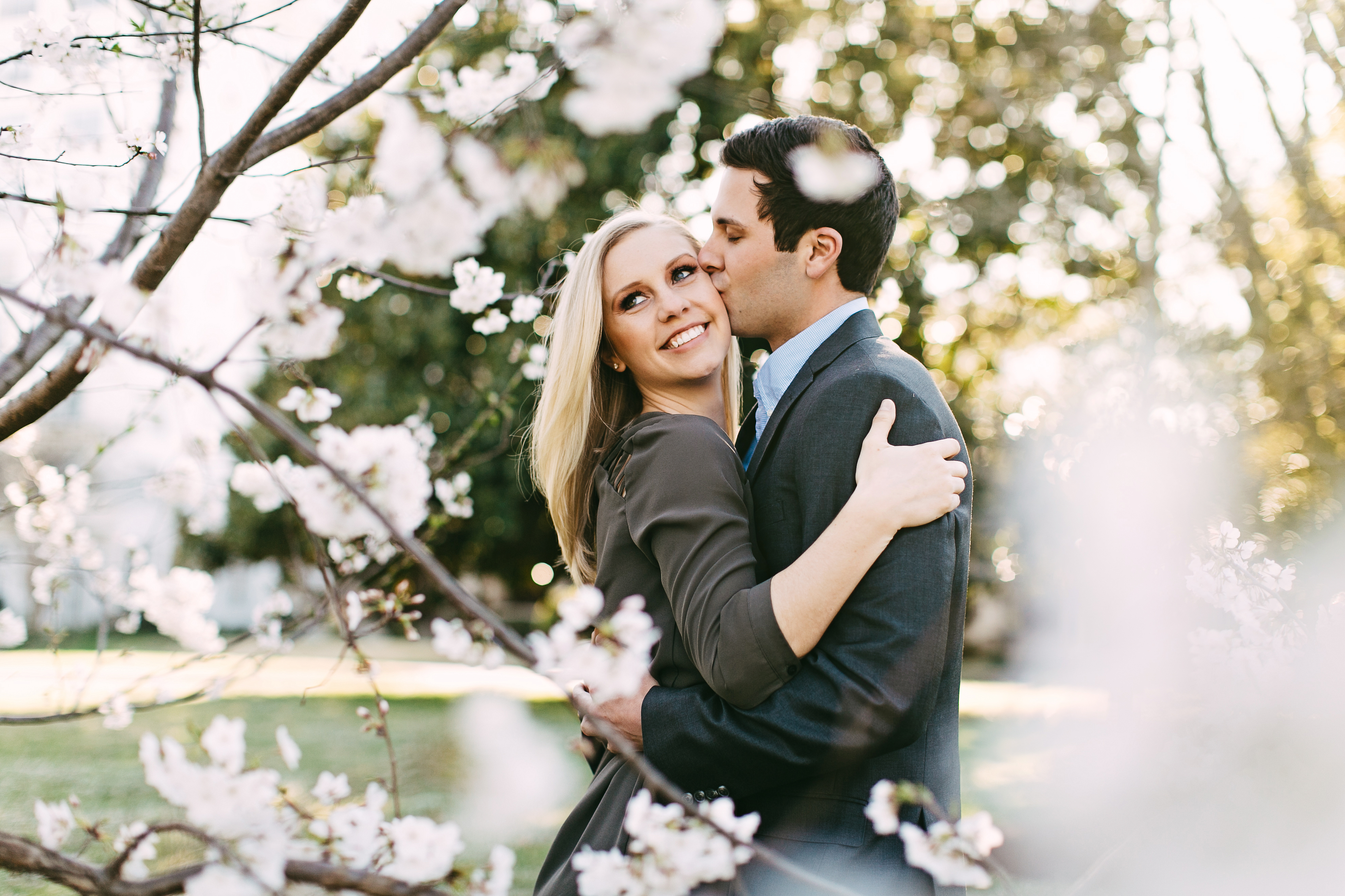 spring-engagement-photos-creative-wedding-photographer-candid-engagement-photos
