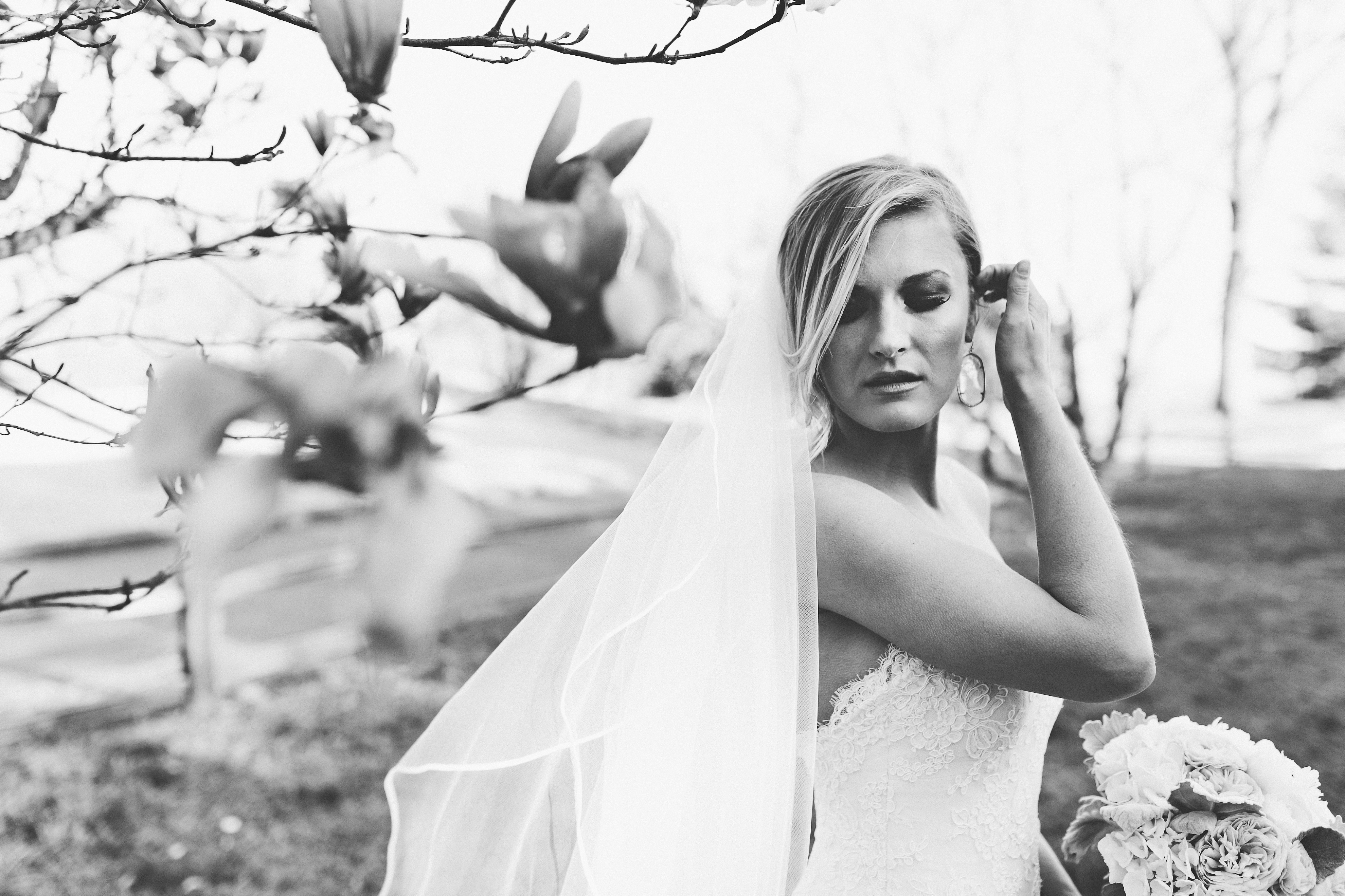 bridal-portraits-creative-wedding-photographer