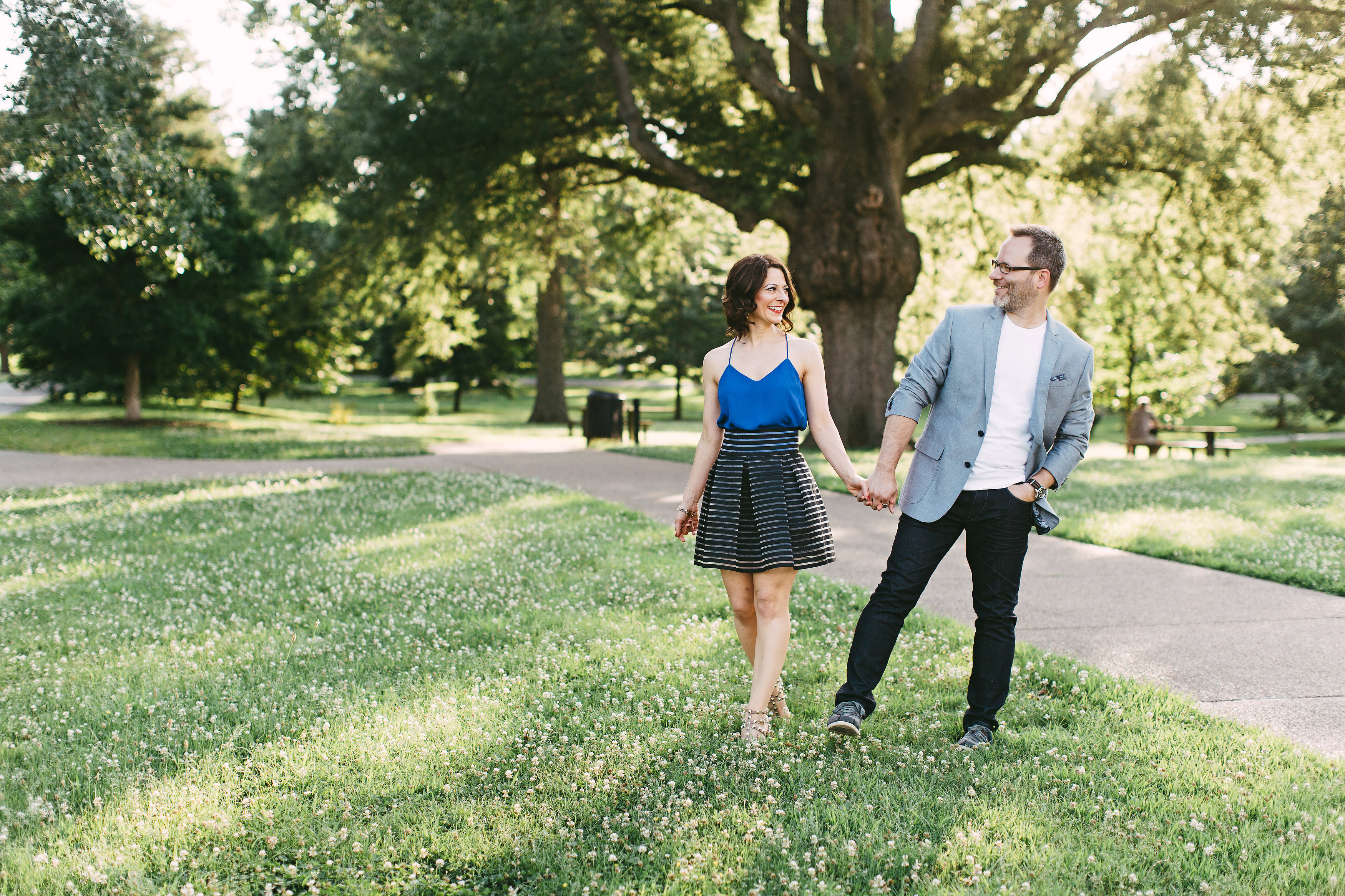 creative-engageemnt-photos-candid-wedding-photography-tennessee-wedding-photographer