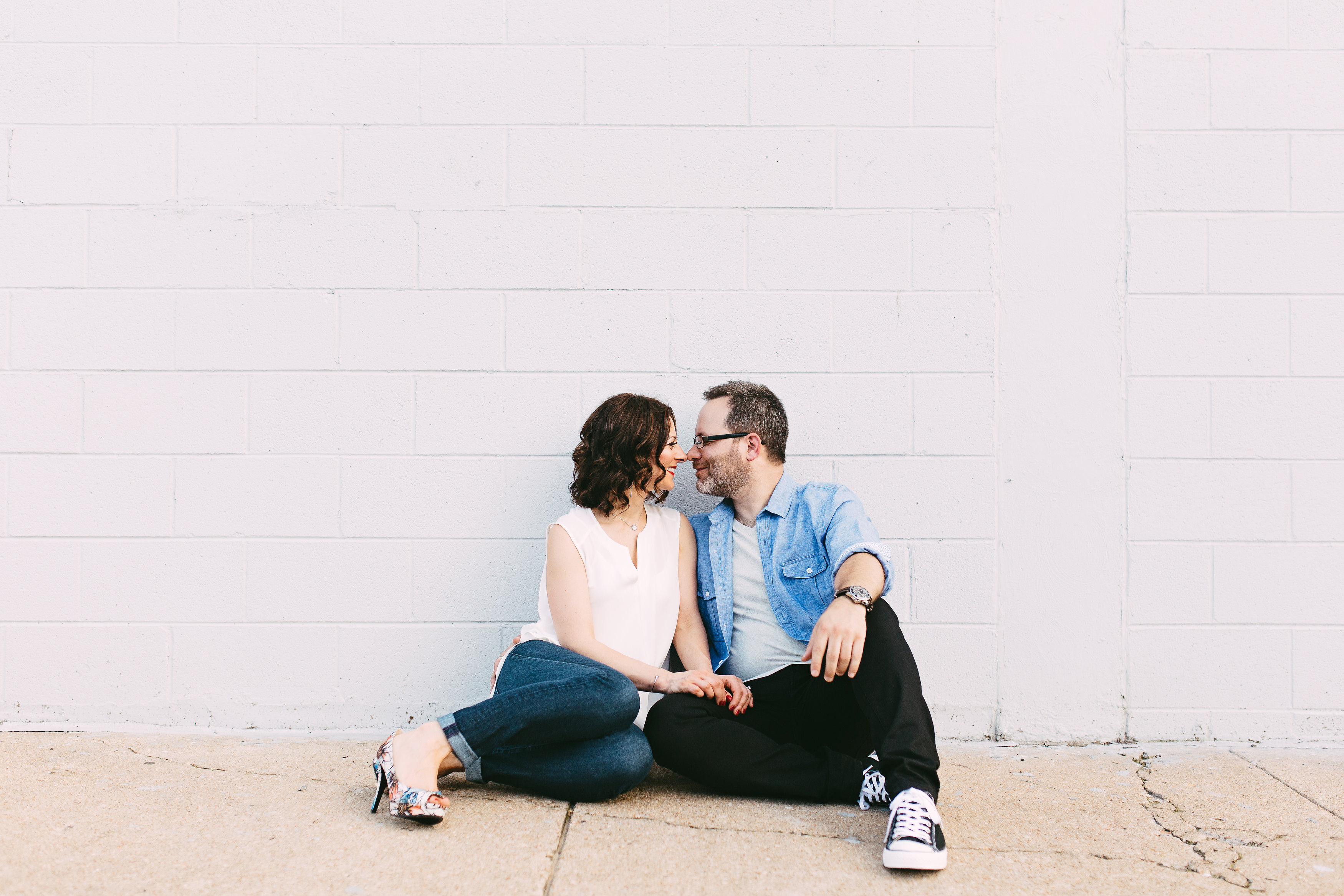 creative-engageemnt-photos-candid-wedding-photography-tennessee-wedding-photographer