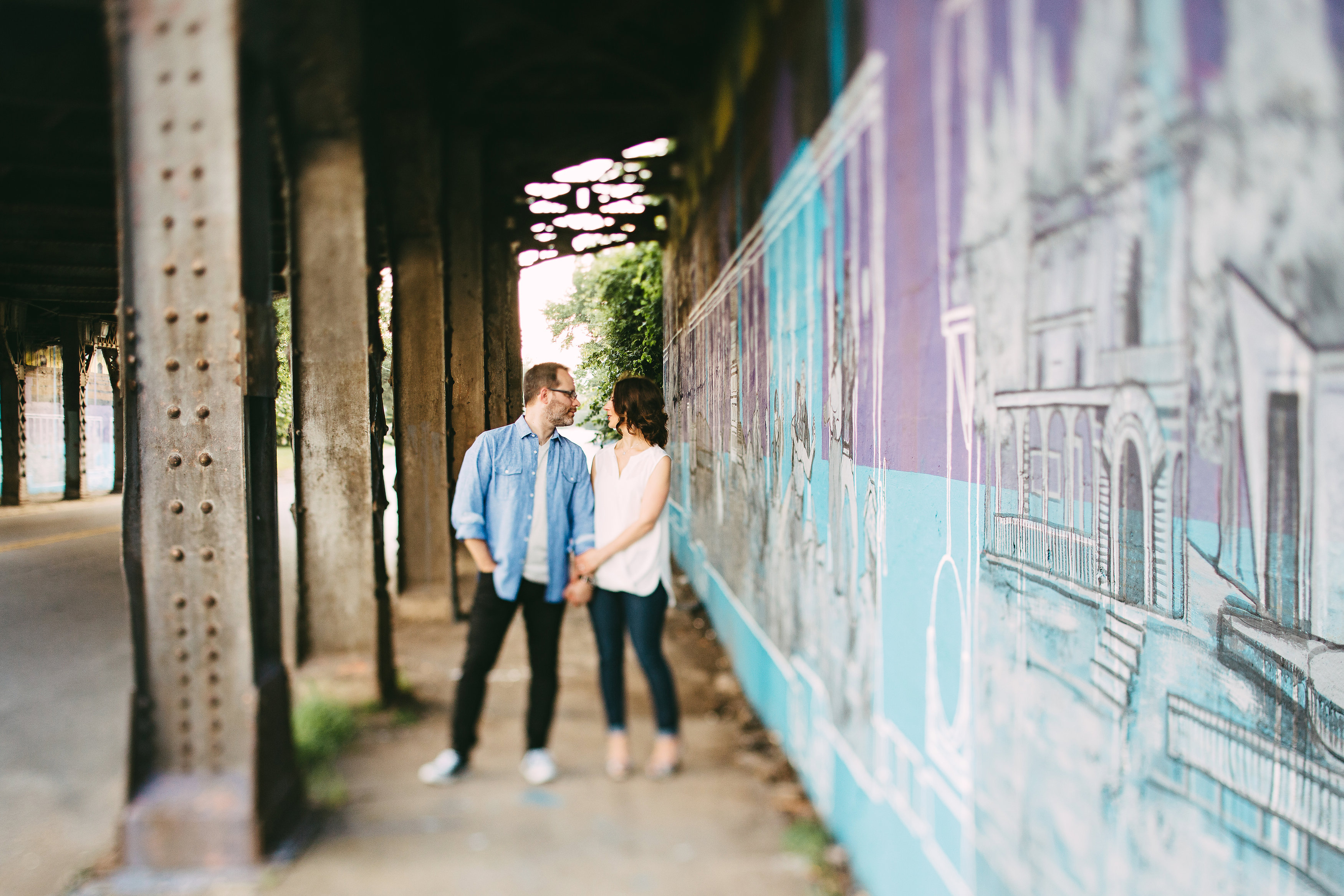 creative-engageemnt-photos-candid-wedding-photography-tennessee-wedding-photographer