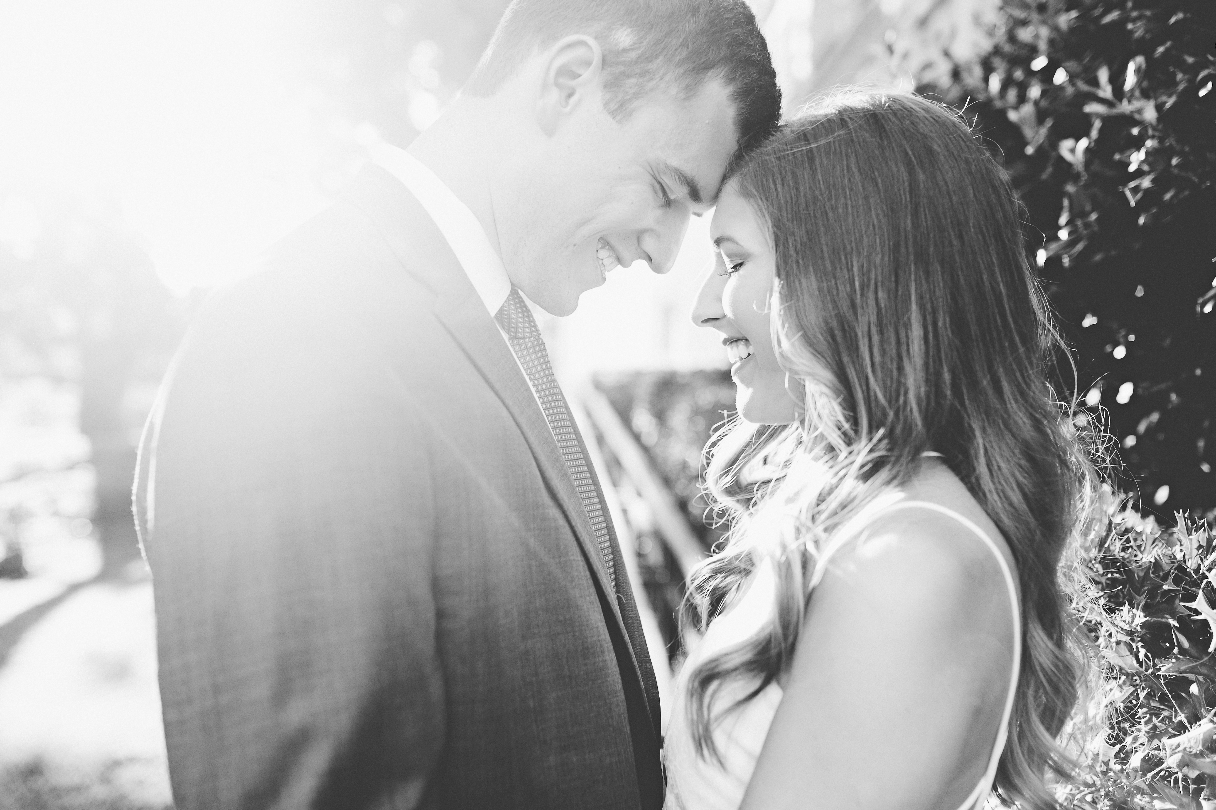 romantic-engagement-photos-memphis-tennessee