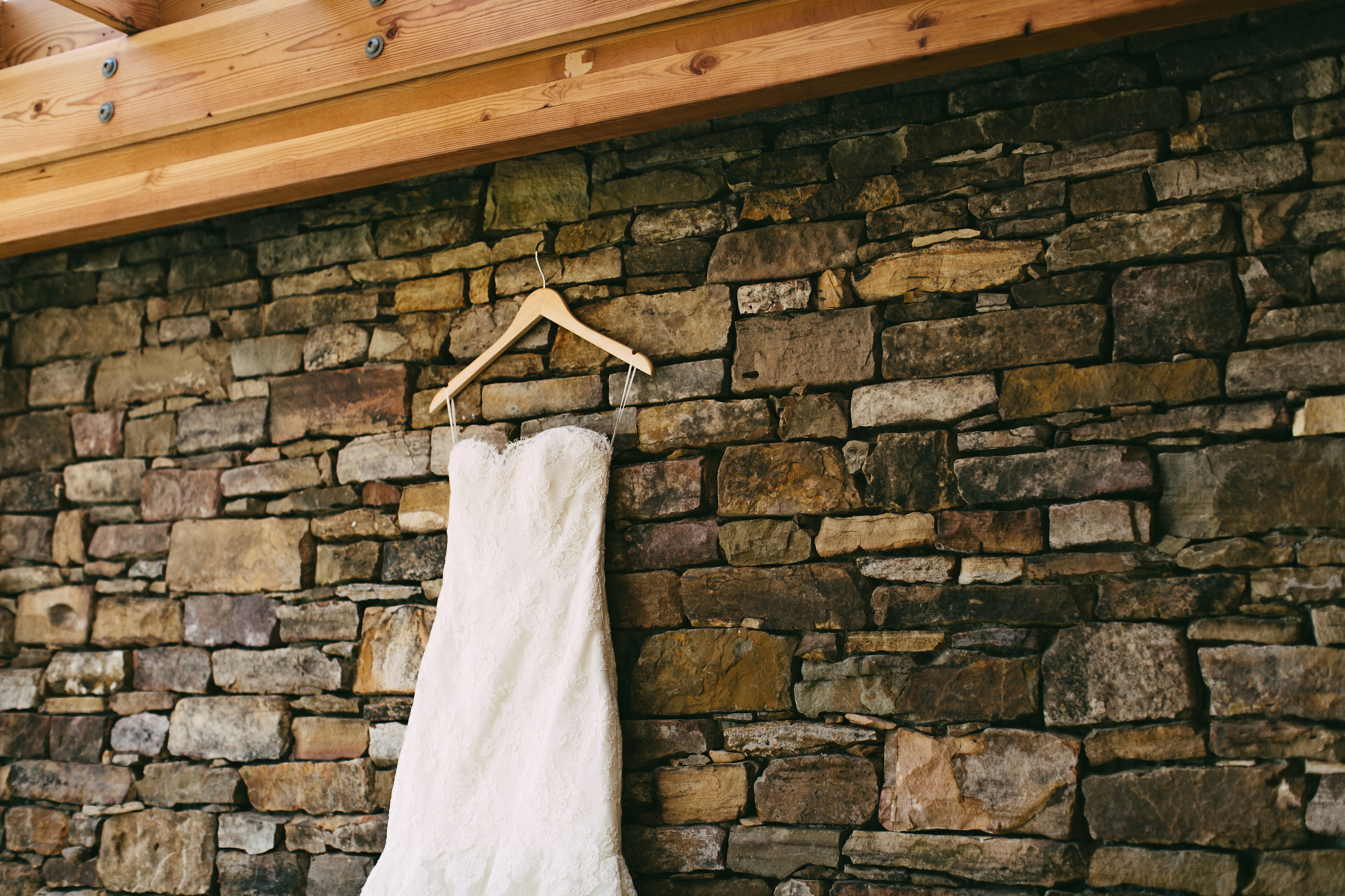 liancarlo-wedding-dress