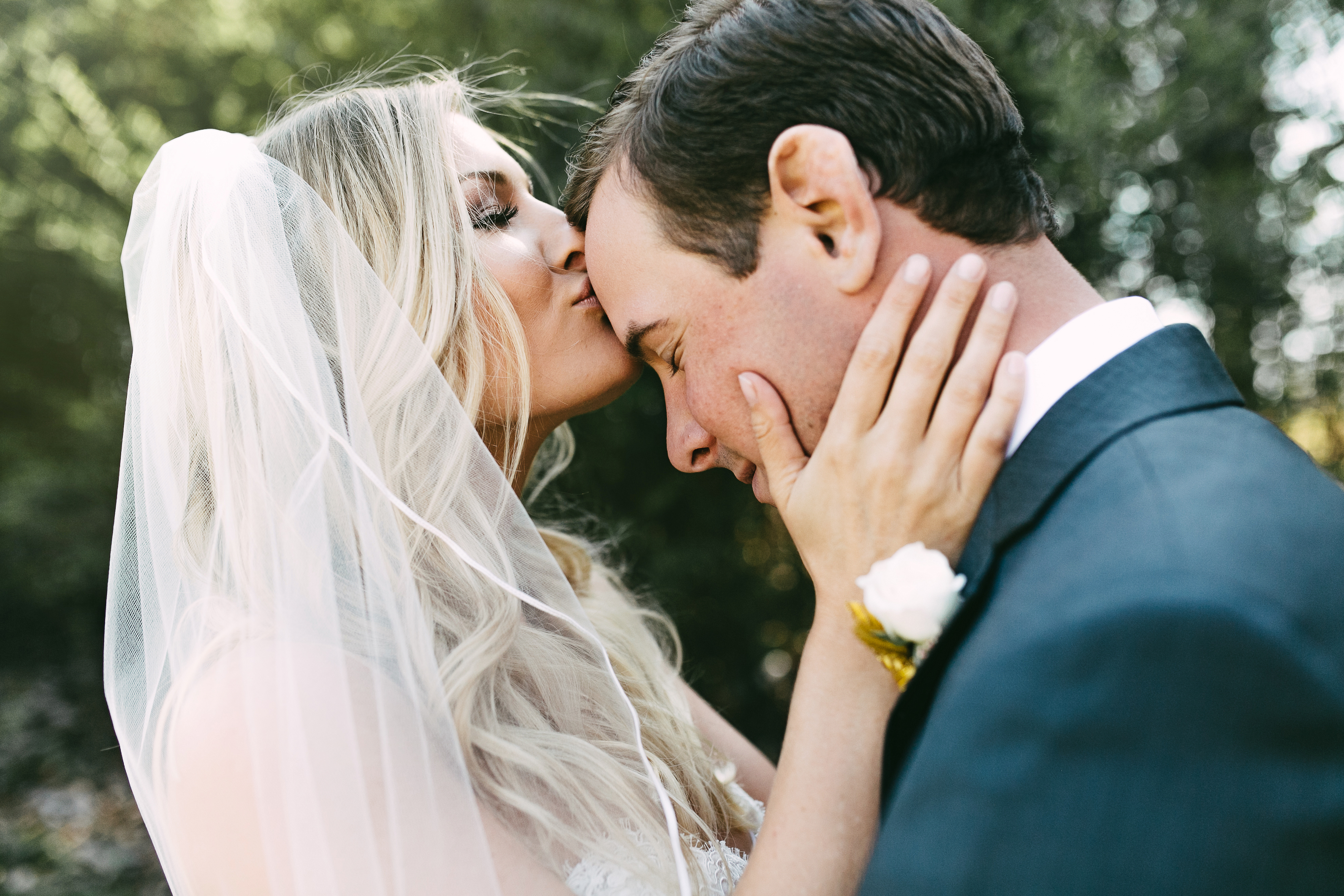 creative-memphis-wedding-photographer