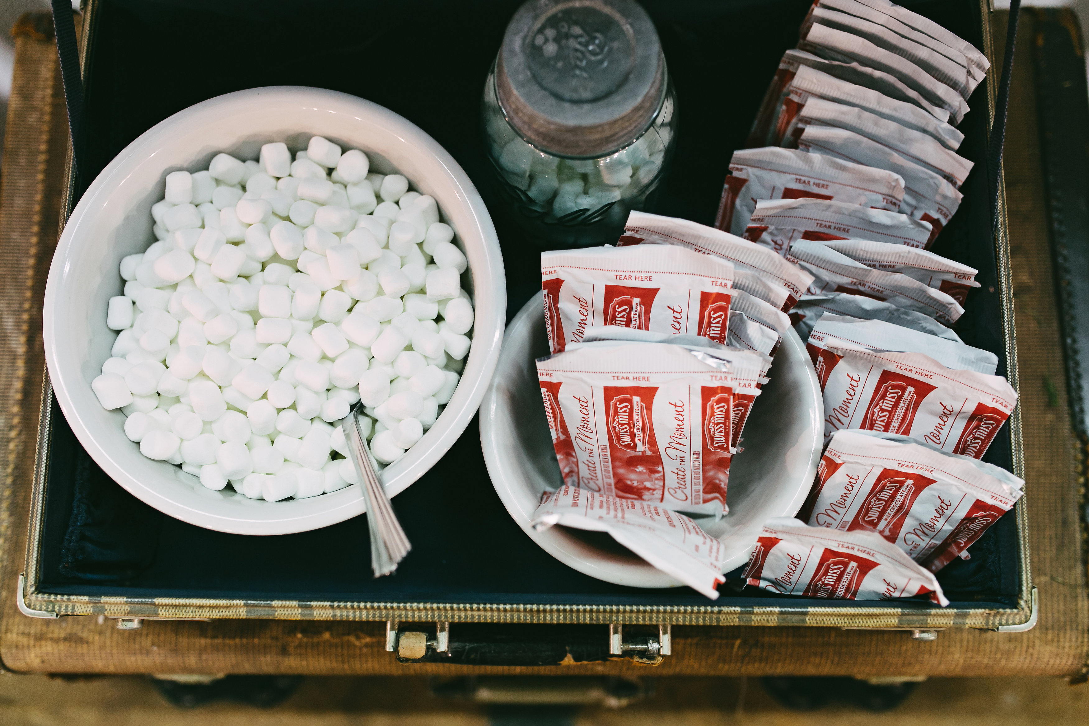 cocoa-bar-at-wedding