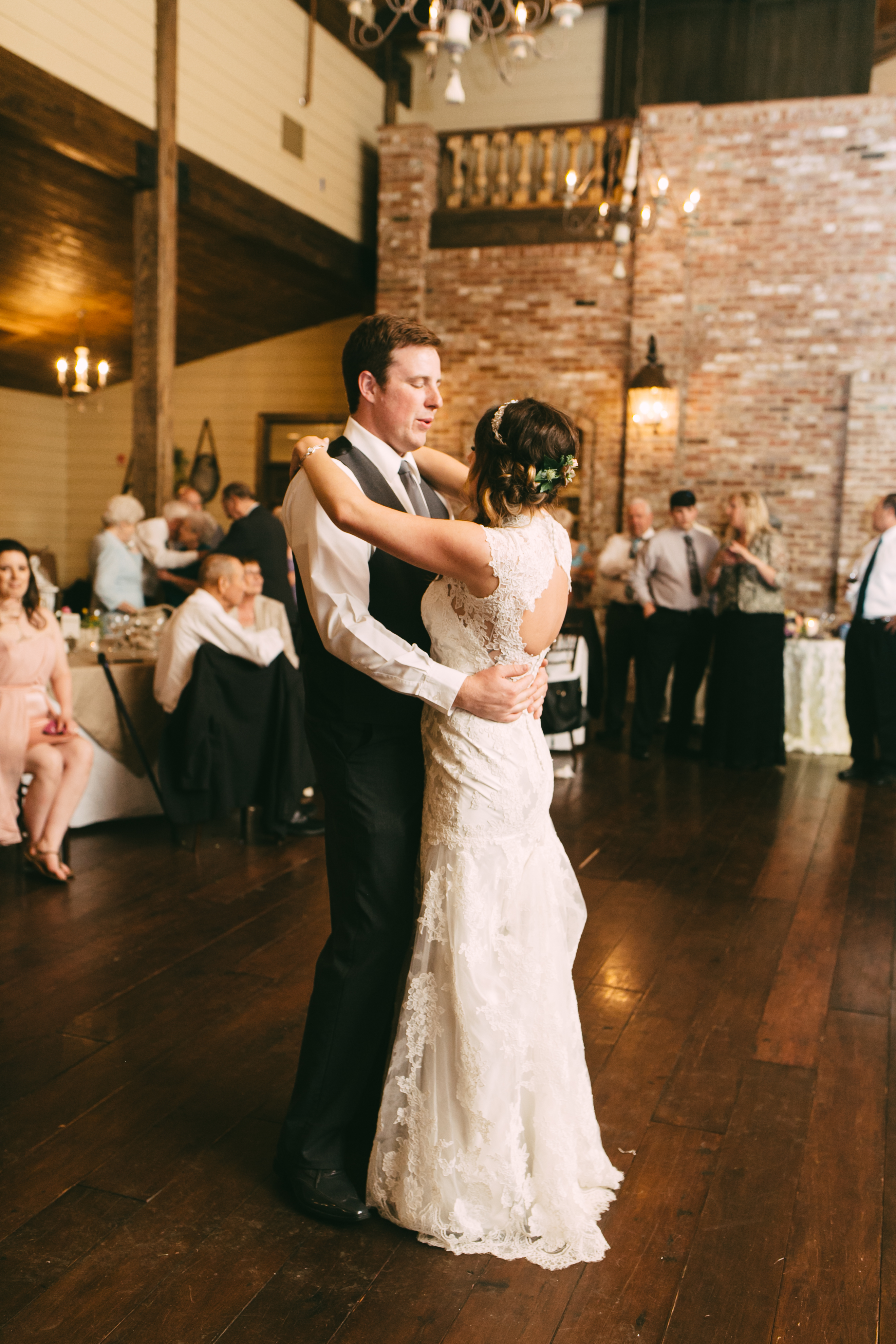 cedar-hall-wedding-kelly-ginn-photography