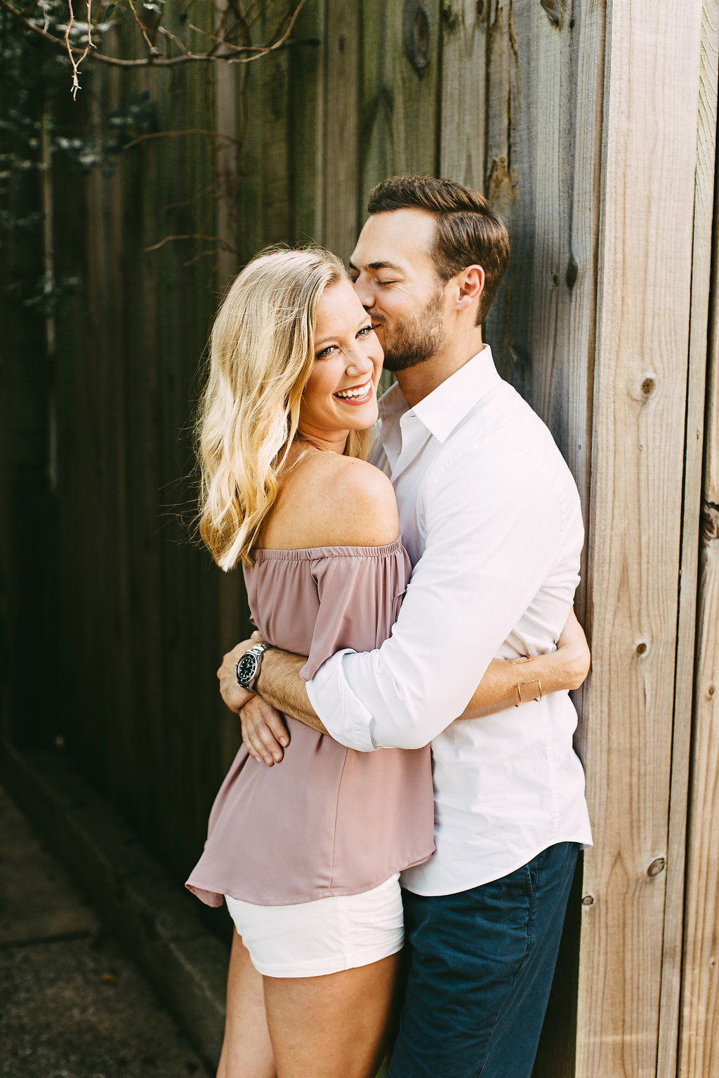 downtown-memphis-engagement-photos